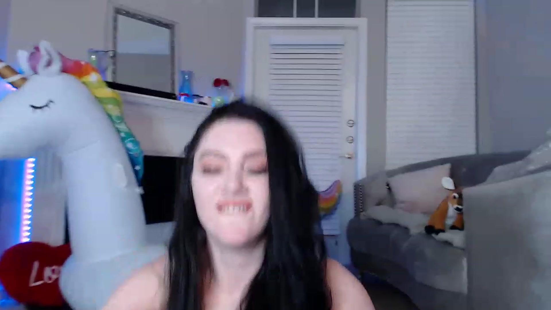 Gallery image thumbnail from Pink_Fawnnn's myfreecams stream on, 06/23/2023, 09:05 image 16 of 20