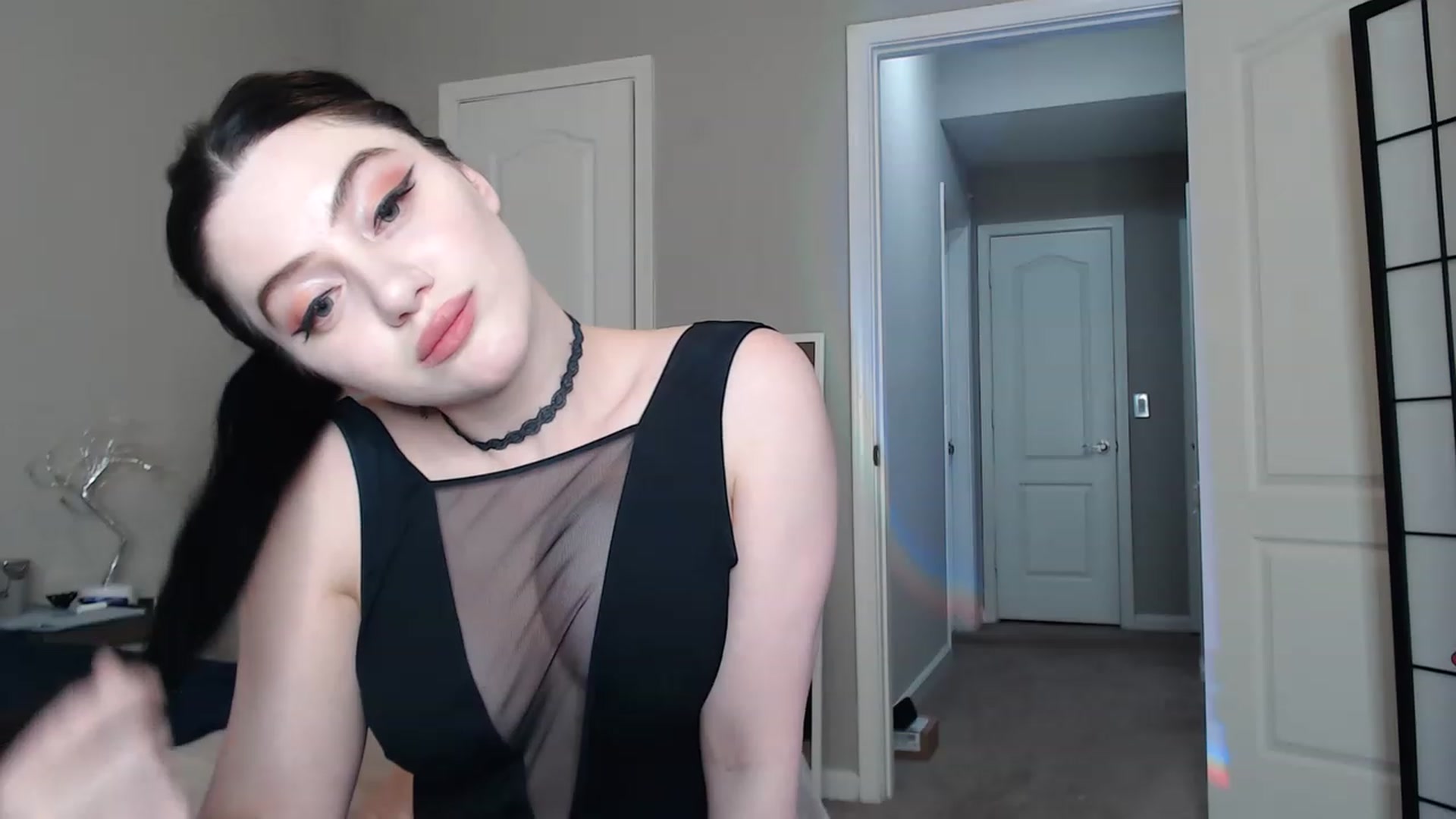 Gallery image thumbnail from Pink_Fawnnn's myfreecams stream on, 06/26/2023, 07:15 image 3 of 20