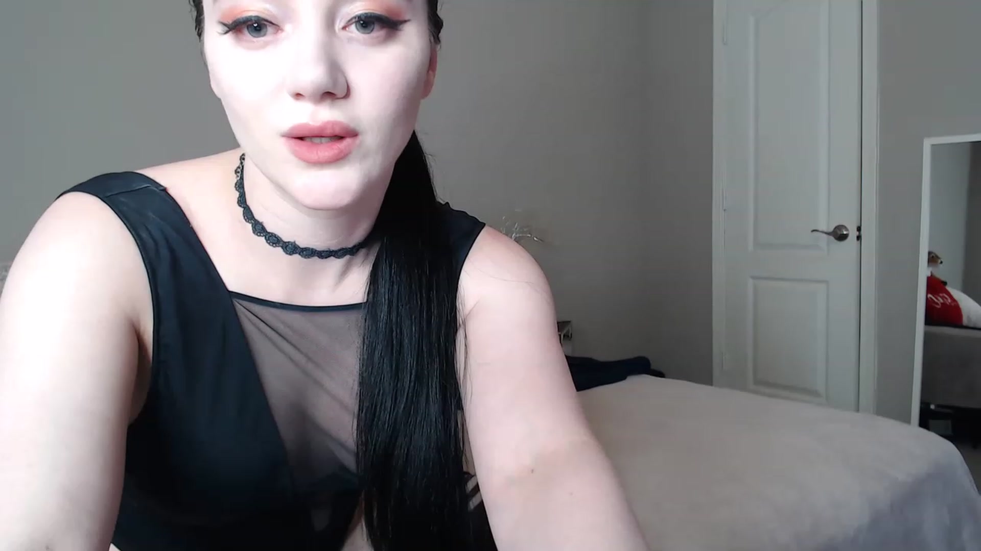 Gallery image thumbnail from Pink_Fawnnn's myfreecams stream on, 06/26/2023, 07:15 image 2 of 20