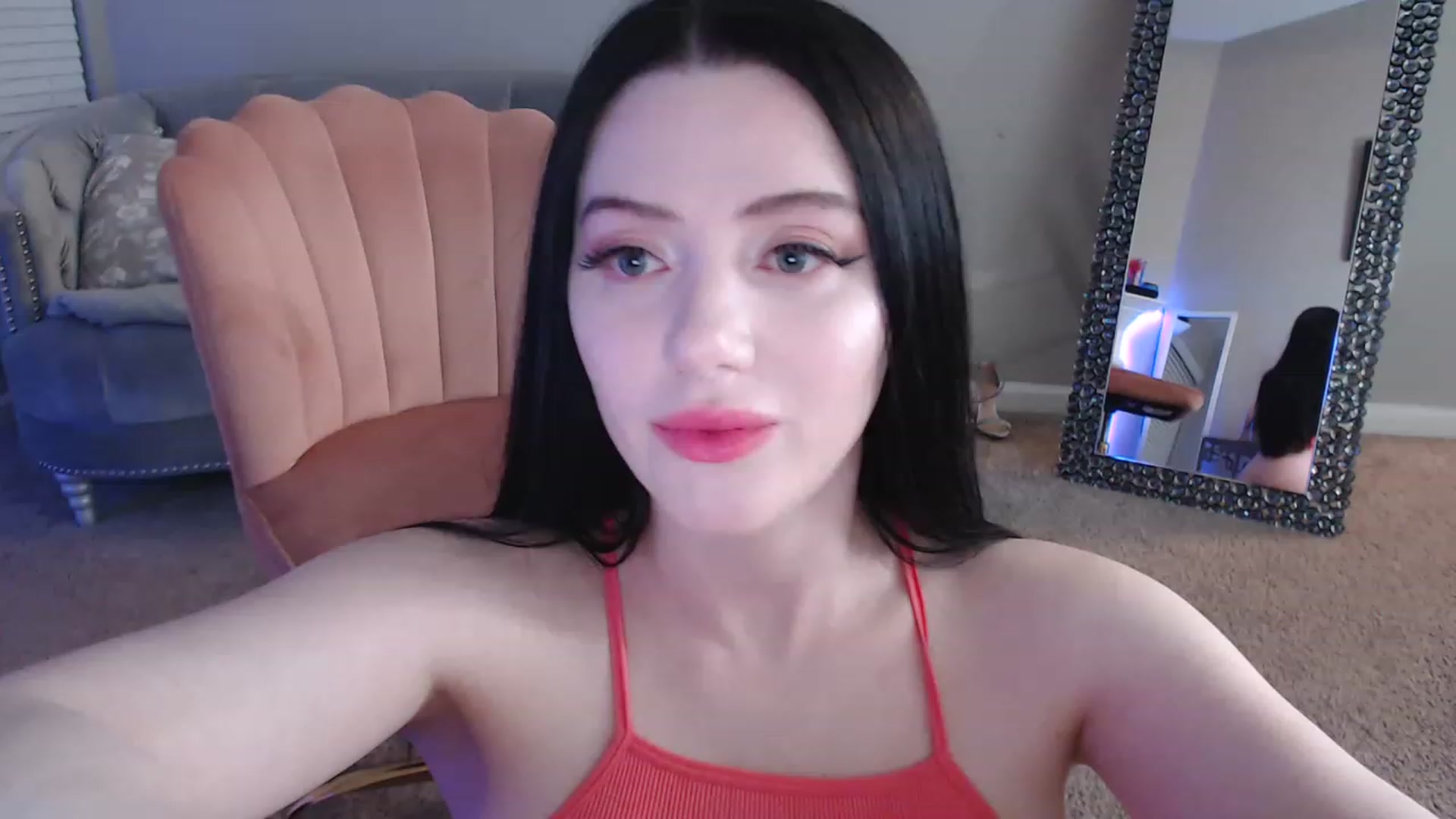 Gallery image thumbnail from Pink_Fawnnn's myfreecams stream on, 06/30/2023, 08:04 image 6 of 20