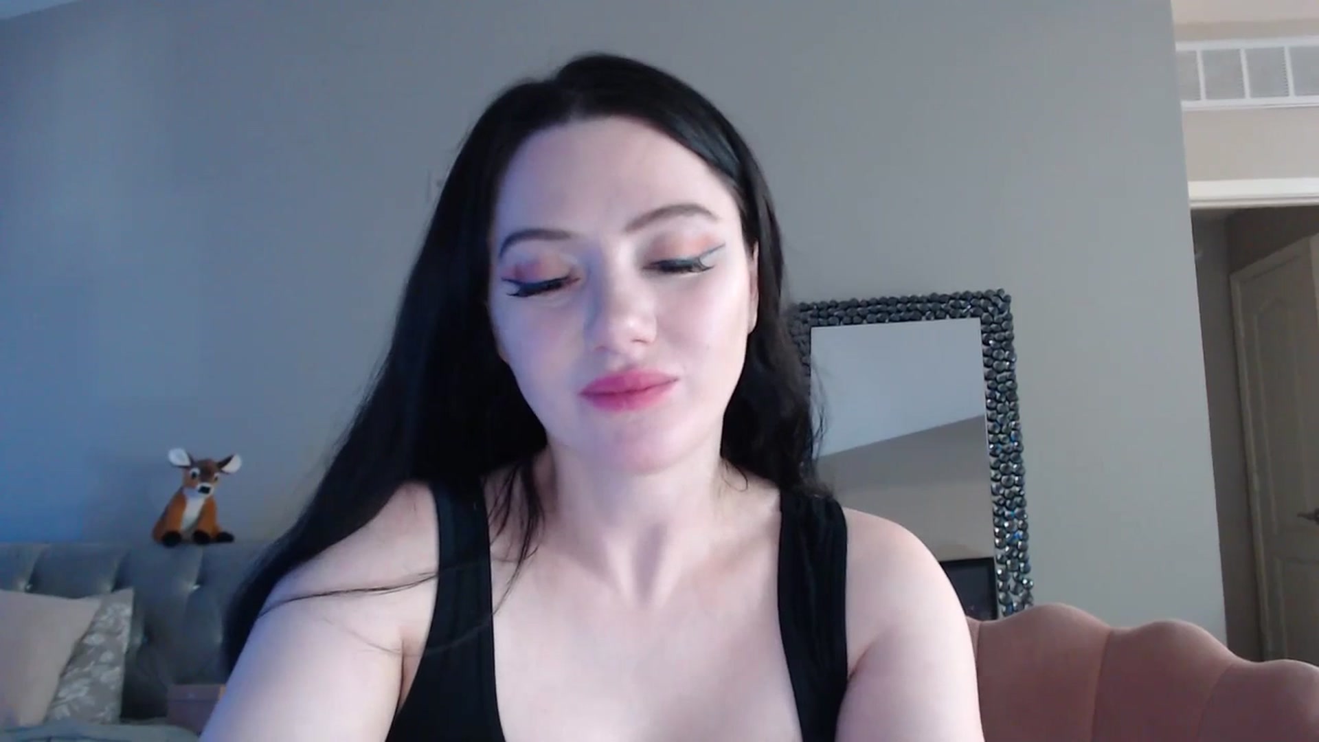 Gallery image thumbnail from Pink_Fawnnn's myfreecams stream on, 07/07/2023, 09:59 image 14 of 20