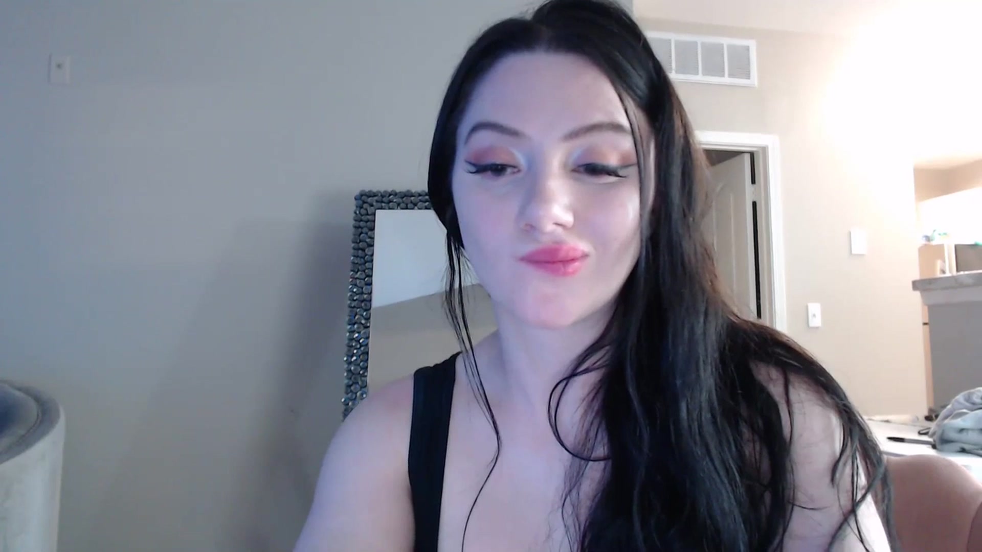 Gallery image thumbnail from Pink_Fawnnn's myfreecams stream on, 07/07/2023, 09:59 image 8 of 20