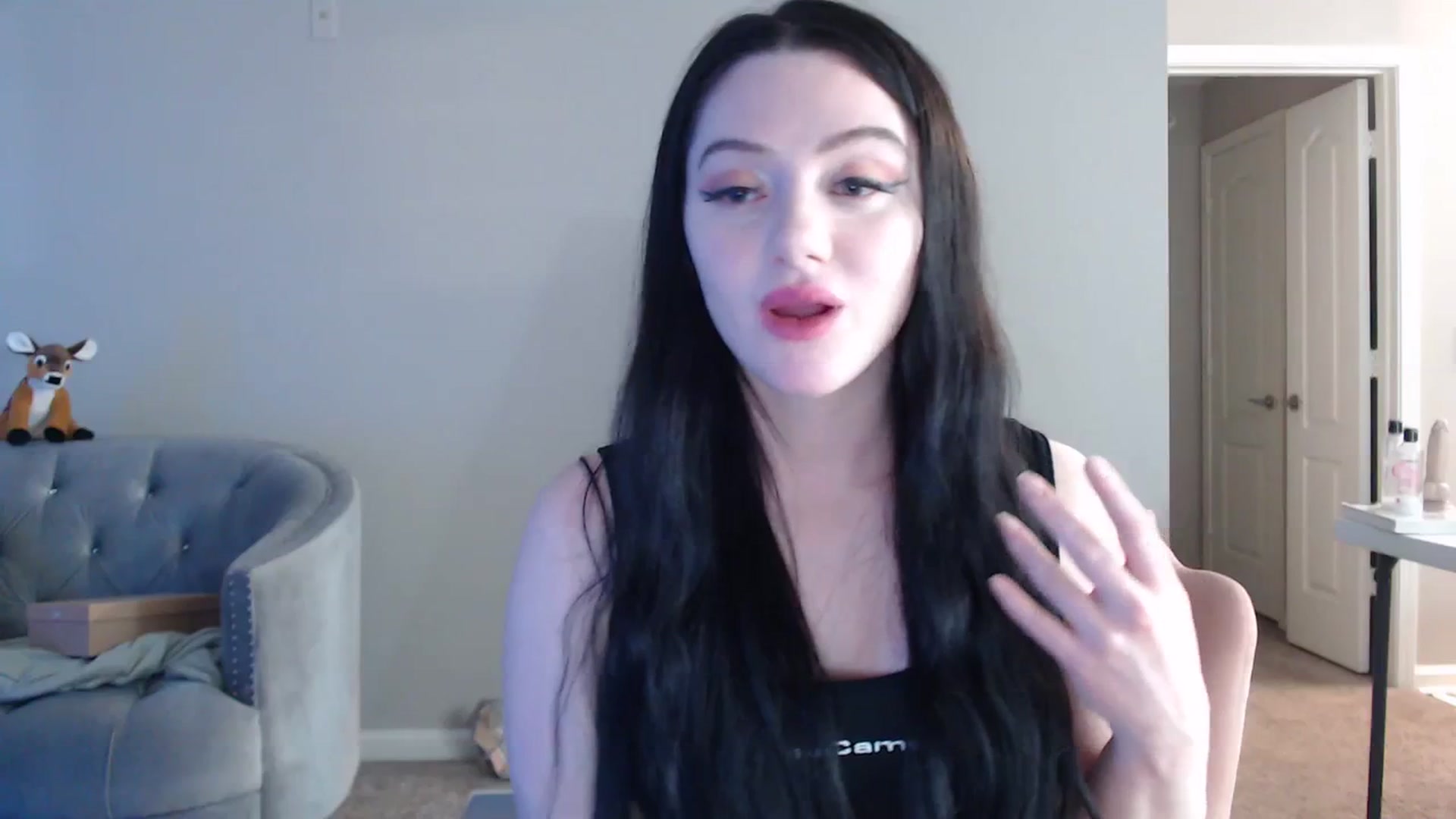 Gallery image thumbnail from Pink_Fawnnn's myfreecams stream on, 07/07/2023, 09:59 image 15 of 20