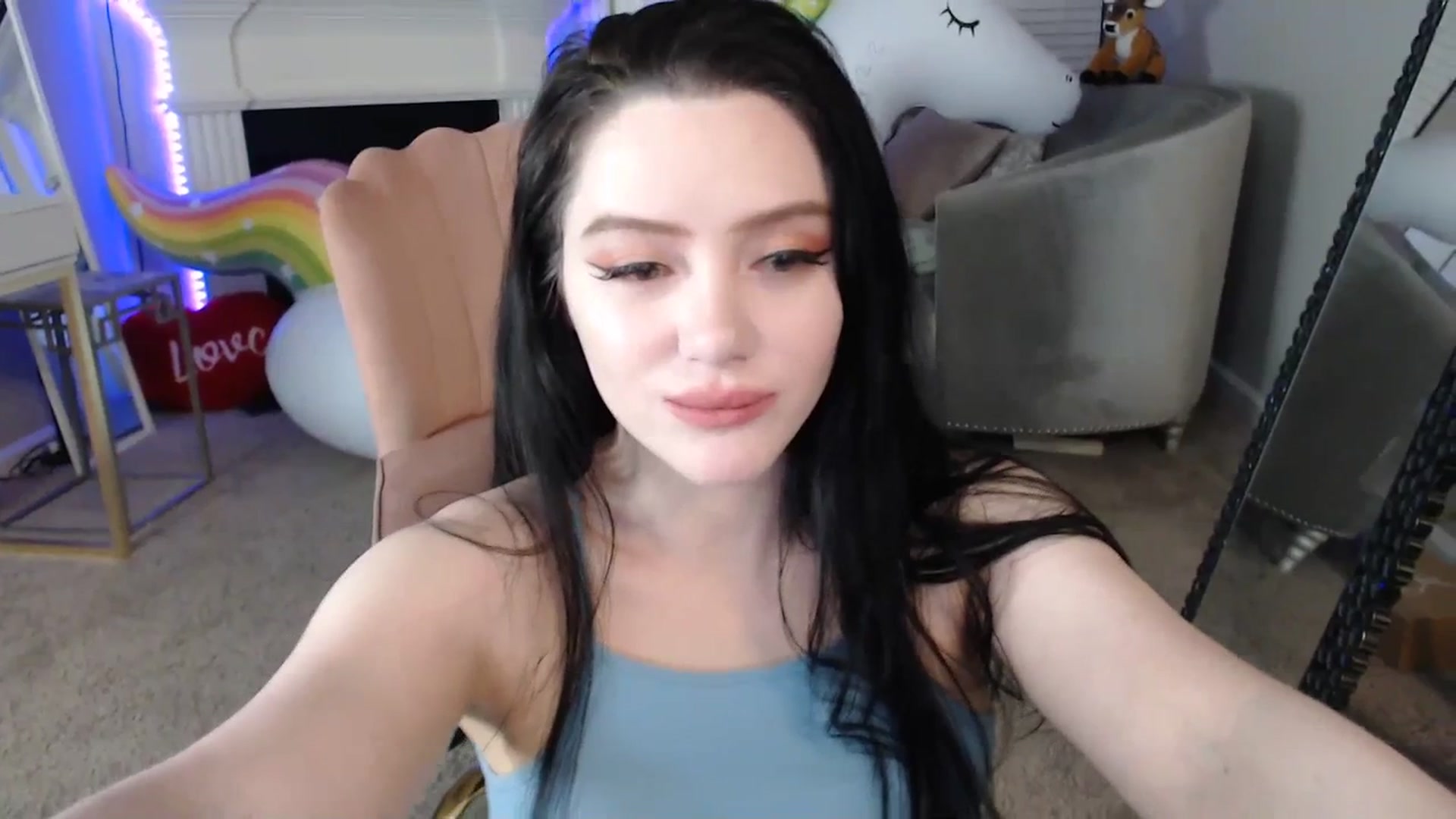 Gallery image thumbnail from Pink_Fawnnn's myfreecams stream on, 07/08/2023, 09:08 image 2 of 20