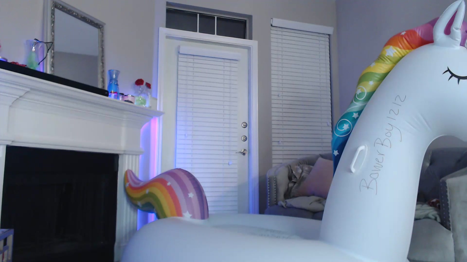 Gallery image thumbnail from Pink_Fawnnn's myfreecams stream on, 07/08/2023, 10:47 image 11 of 20
