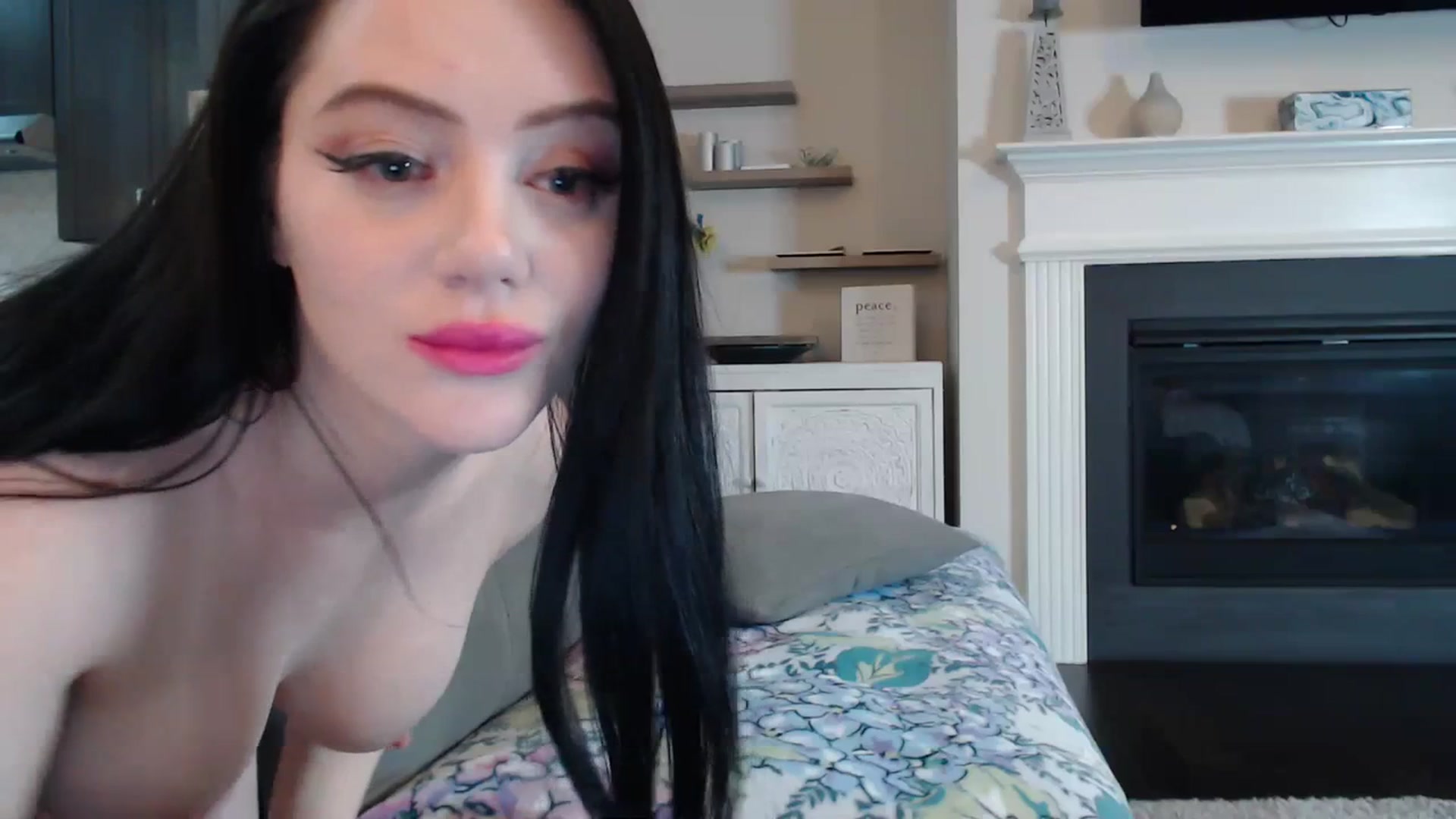 Gallery image thumbnail from Pink_Fawnnn's myfreecams stream on, 07/11/2023, 08:24 image 19 of 20