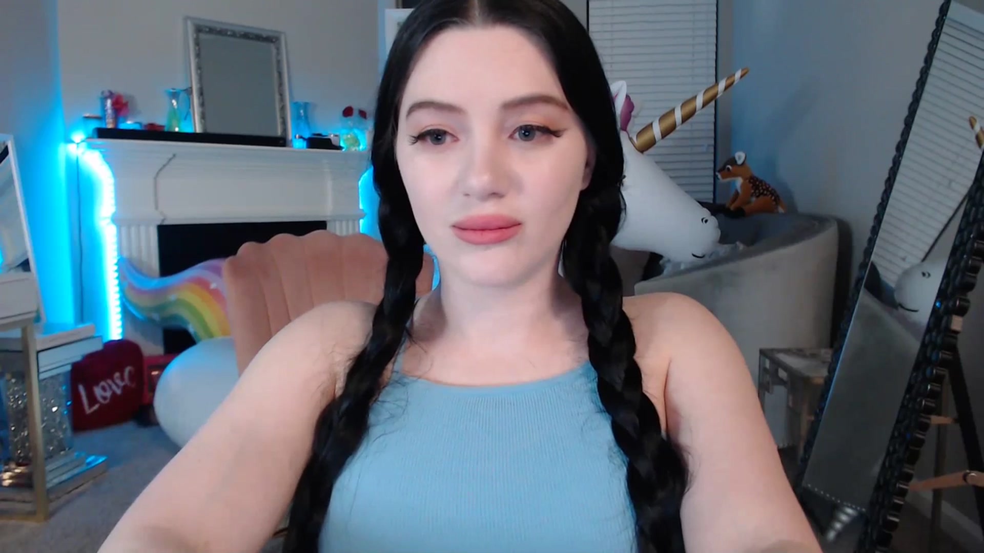 Gallery image thumbnail from Pink_Fawnnn's myfreecams stream on, 07/14/2023, 05:59 image 2 of 20