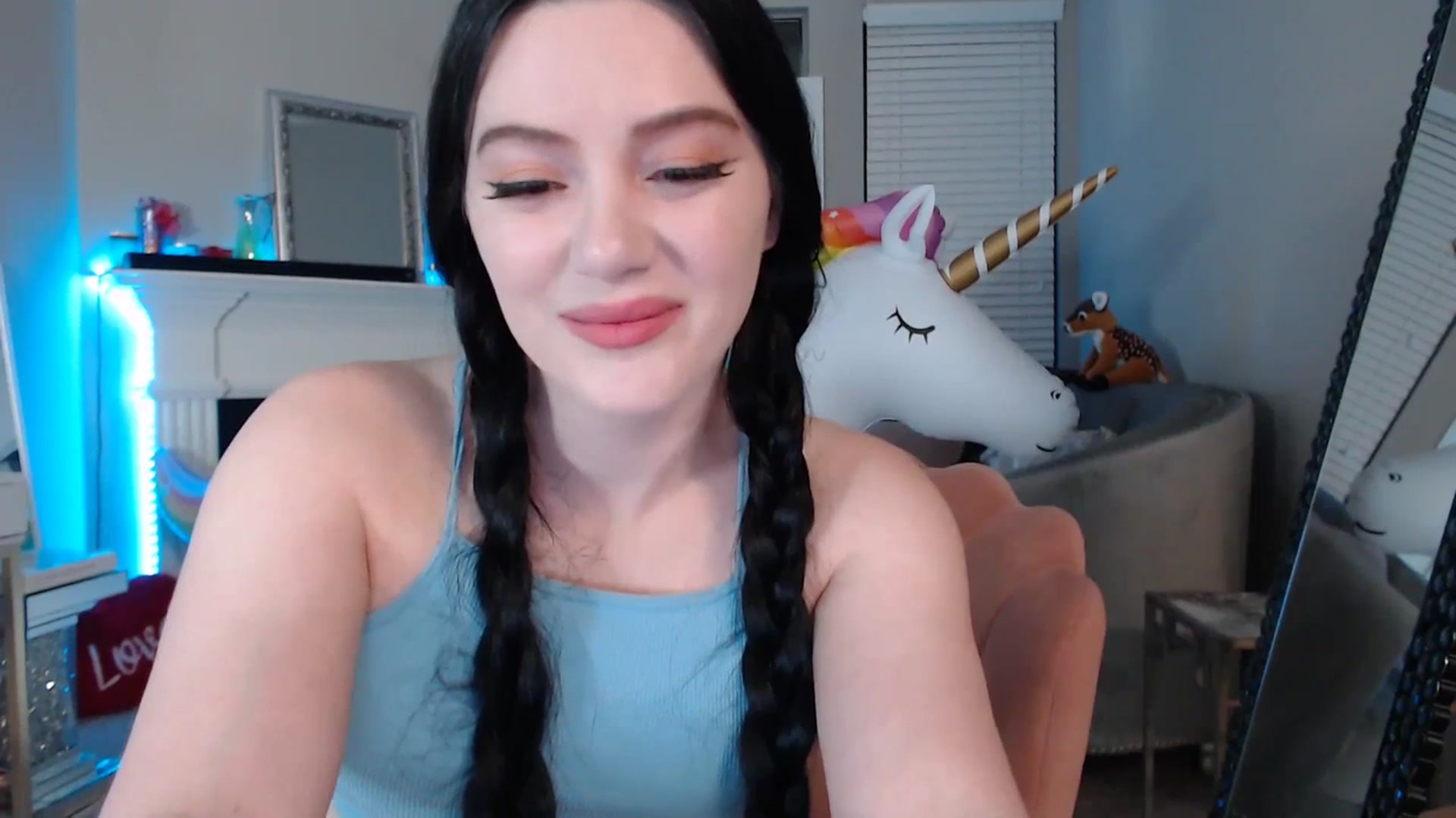 Gallery image thumbnail from Pink_Fawnnn's myfreecams stream on, 07/14/2023, 05:59 image 4 of 20