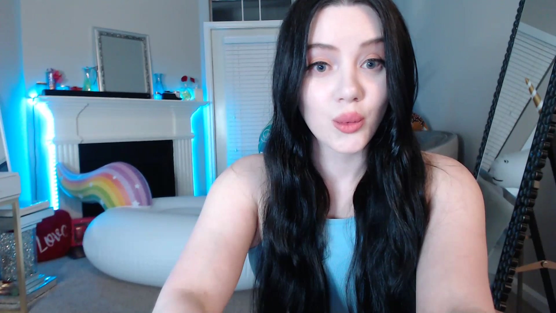 Gallery image thumbnail from Pink_Fawnnn's myfreecams stream on, 07/14/2023, 05:59 image 8 of 20