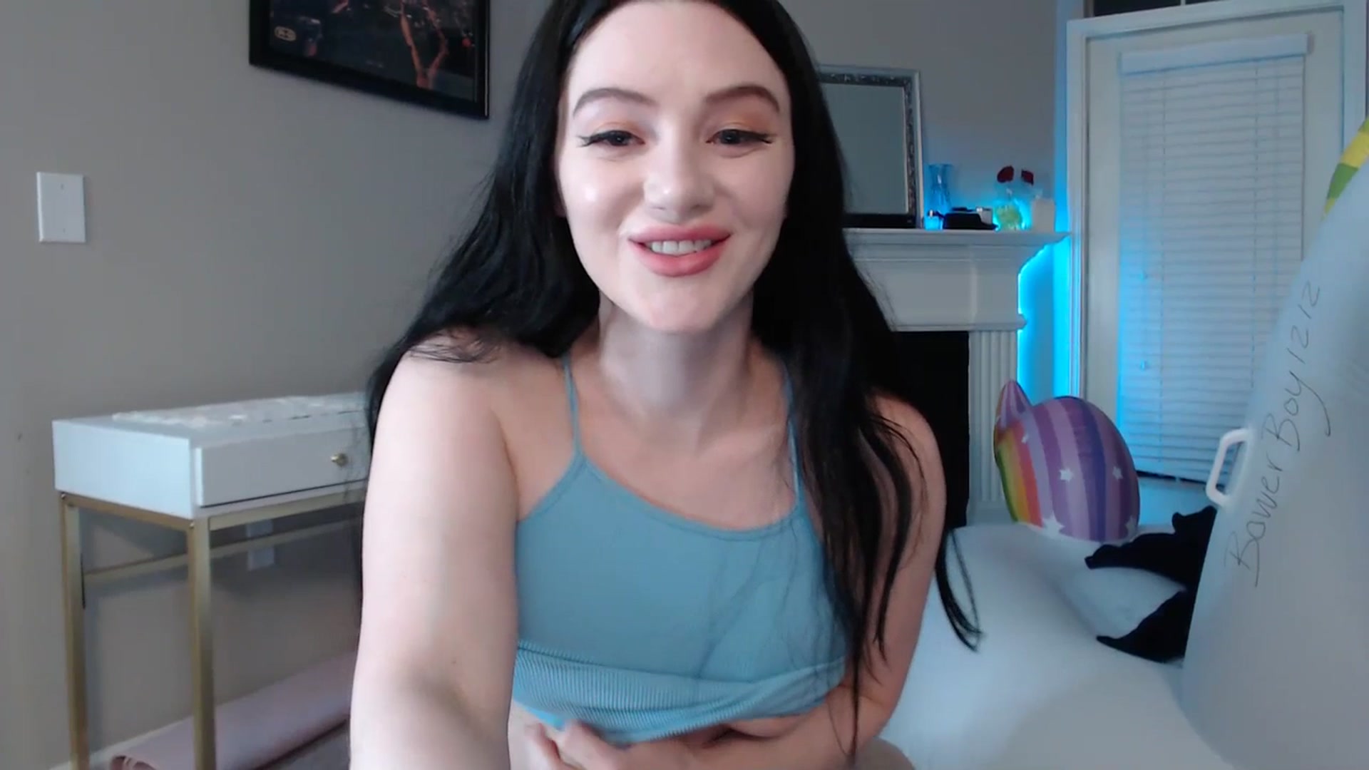 Gallery image thumbnail from Pink_Fawnnn's myfreecams stream on, 07/14/2023, 06:22 image 7 of 20