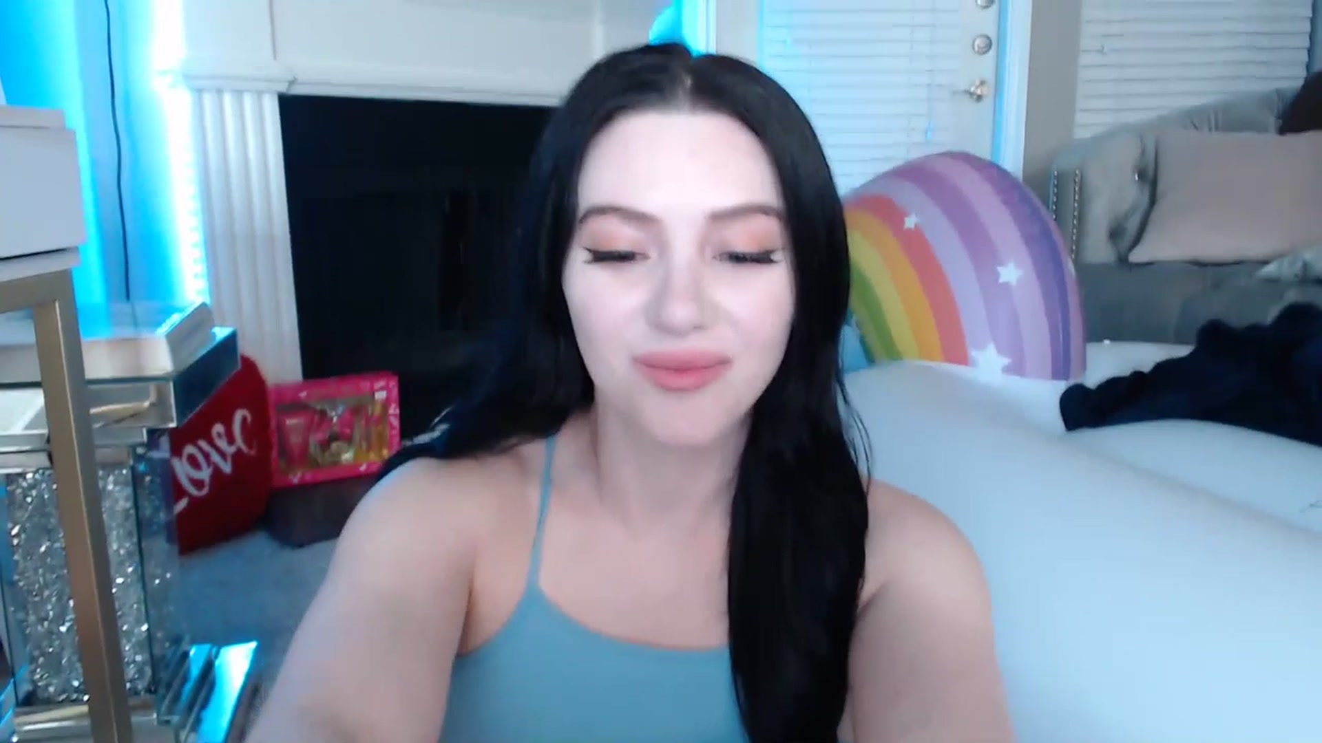 Gallery image thumbnail from Pink_Fawnnn's myfreecams stream on, 07/14/2023, 06:22 image 5 of 20