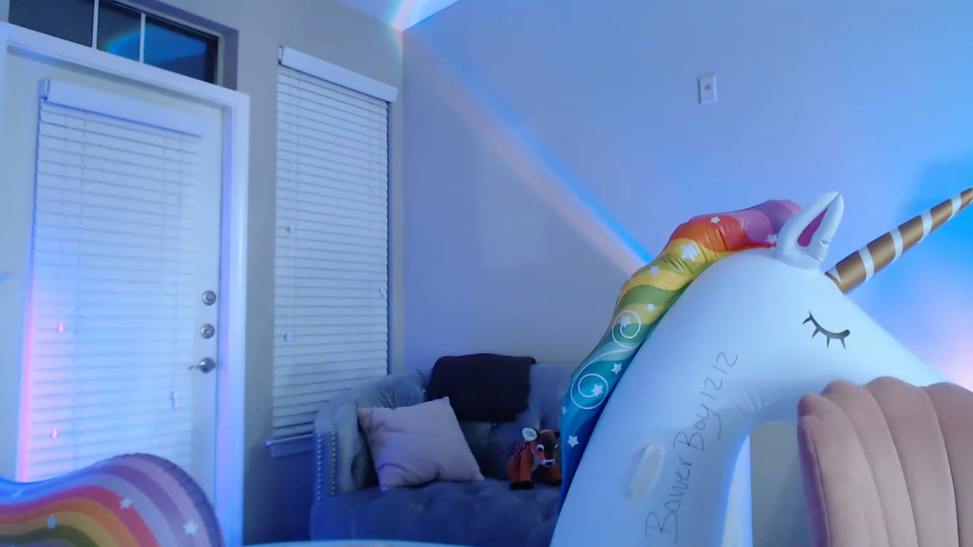Gallery image thumbnail from Pink_Fawnnn's myfreecams stream on, 07/15/2023, 05:35 image 19 of 20
