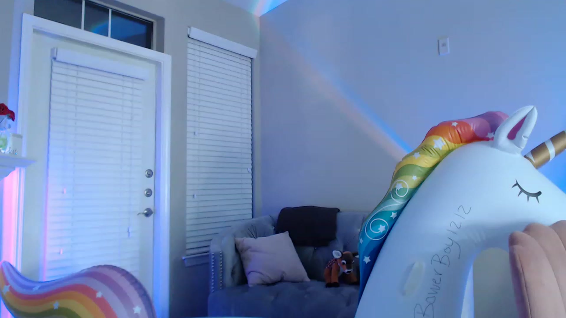 Gallery image thumbnail from Pink_Fawnnn's myfreecams stream on, 07/15/2023, 05:35 image 13 of 20