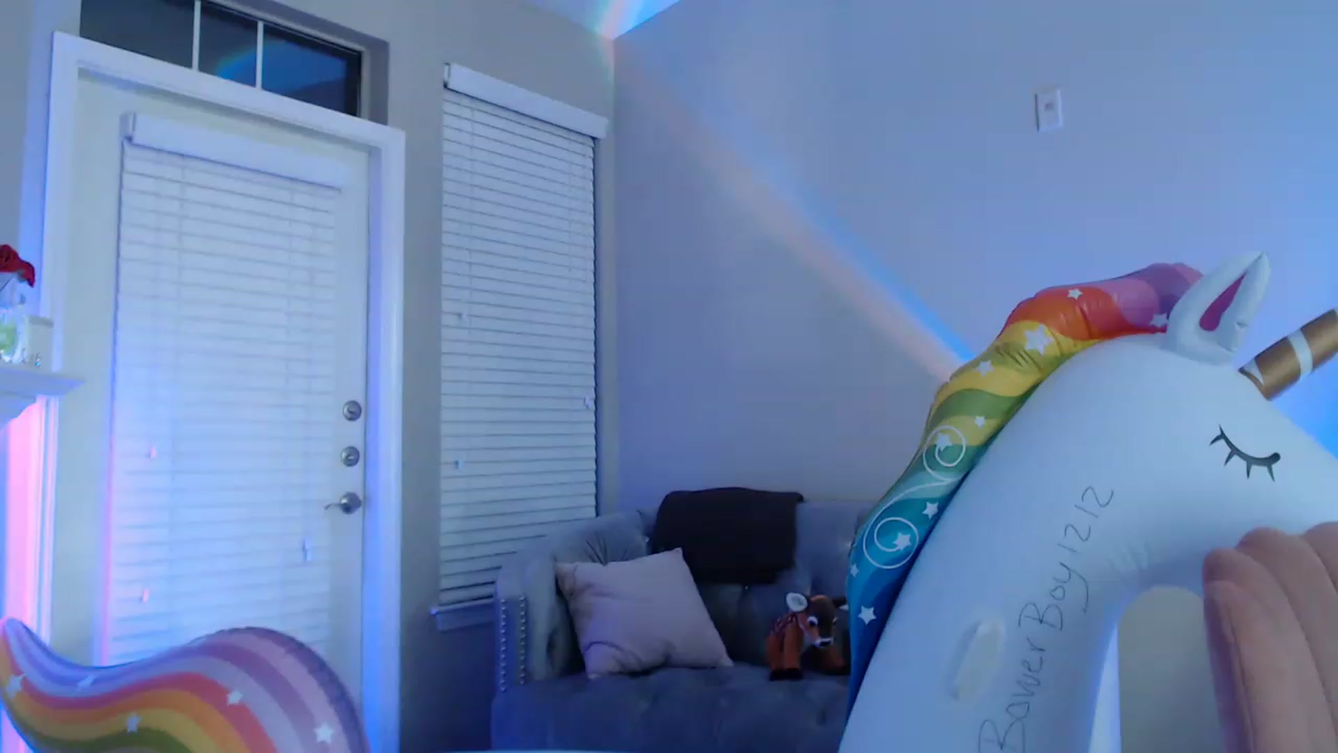 Gallery image thumbnail from Pink_Fawnnn's myfreecams stream on, 07/15/2023, 05:35 image 15 of 20