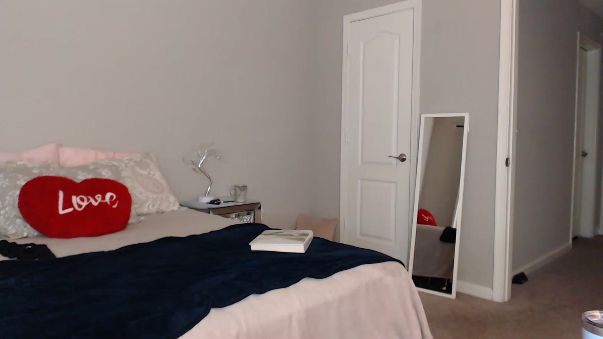 Gallery image thumbnail from Pink_Fawnnn's myfreecams stream on, 07/23/2023, 06:44 image 1 of 20