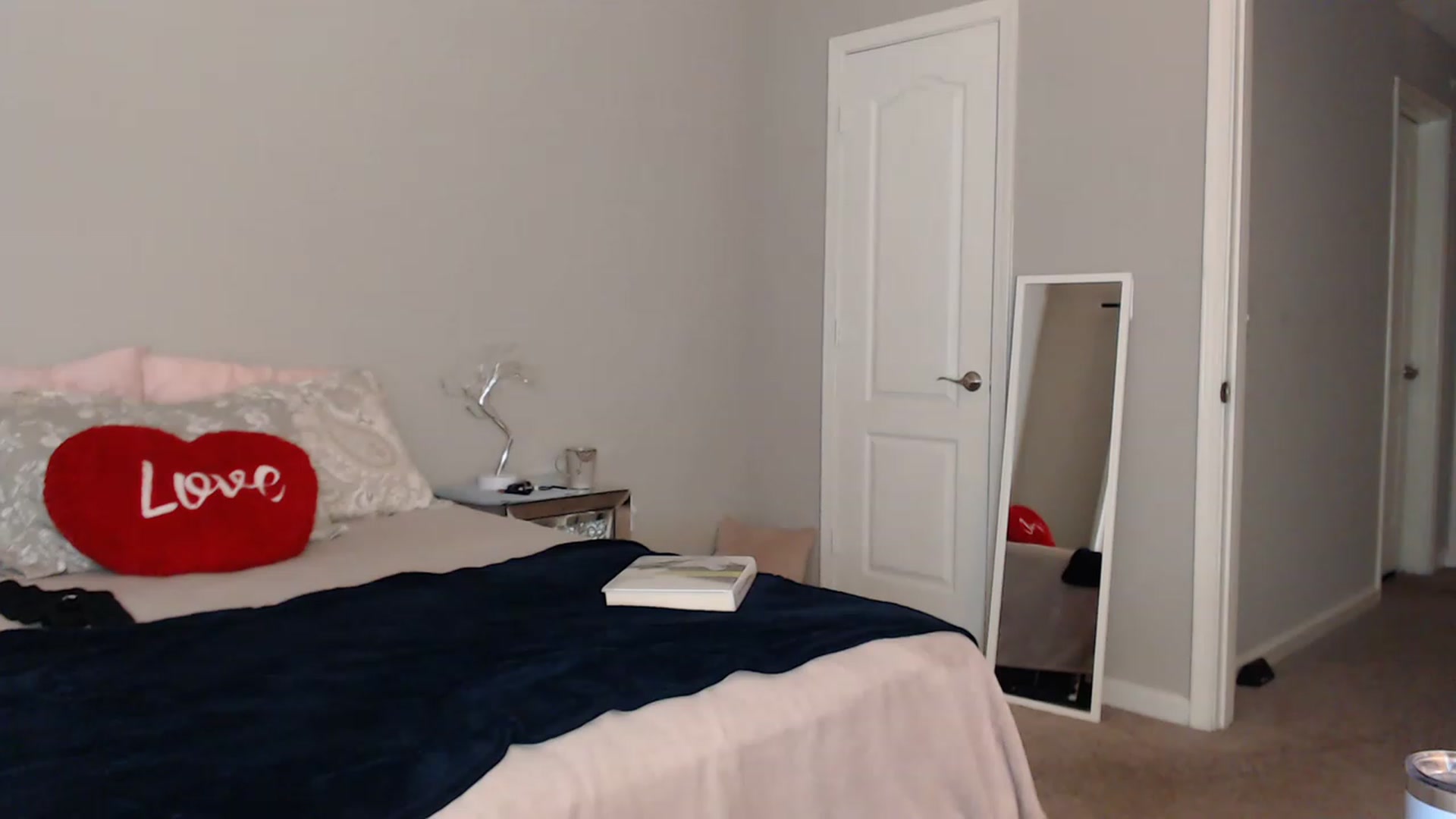 Gallery image thumbnail from Pink_Fawnnn's myfreecams stream on, 07/23/2023, 06:44 image 2 of 20