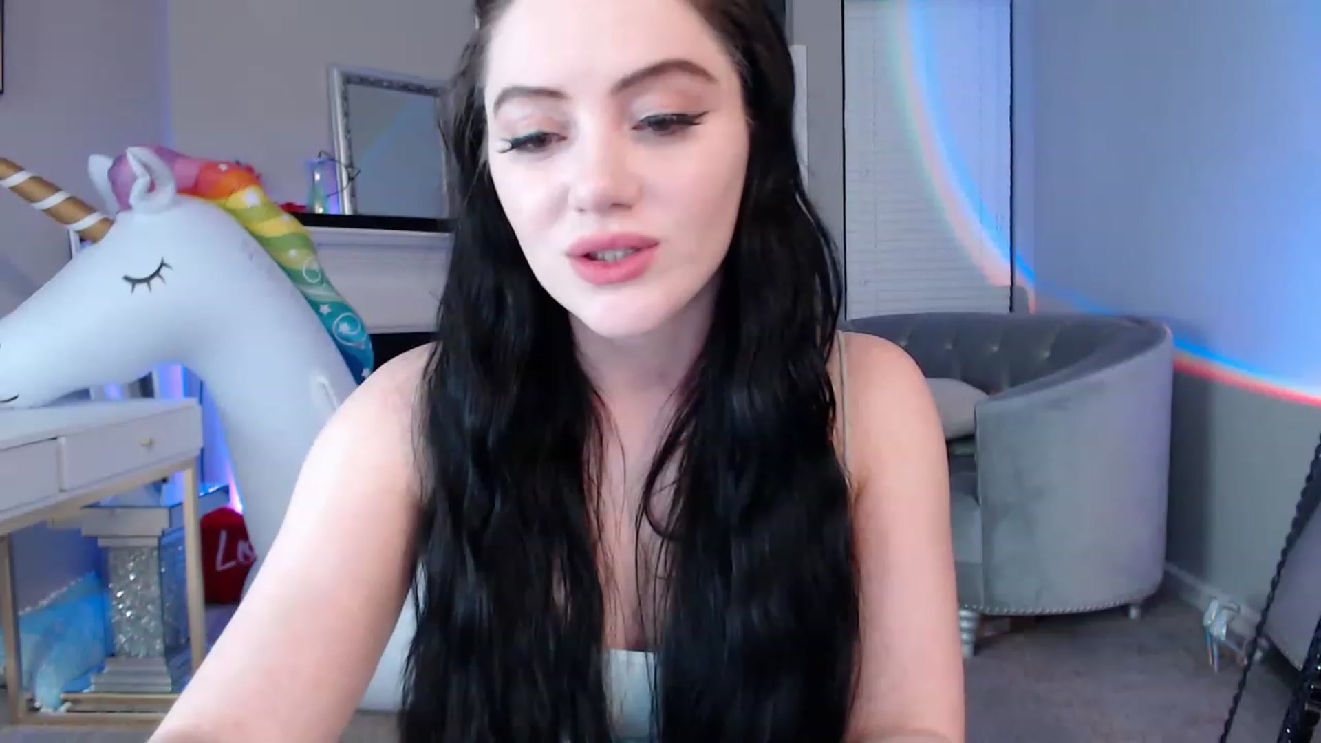 Gallery image thumbnail from Pink_Fawnnn's myfreecams stream on, 07/31/2023, 08:45 image 15 of 20