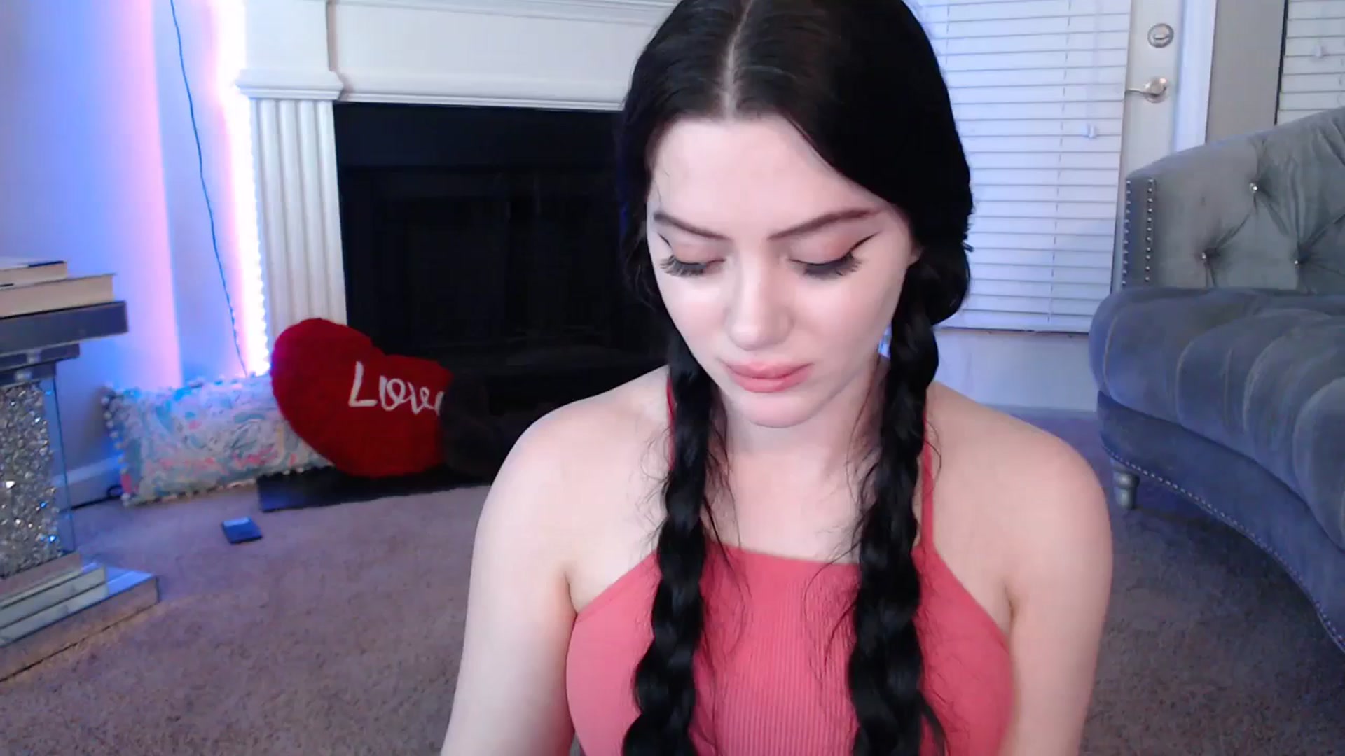 Gallery image thumbnail from Pink_Fawnnn's myfreecams stream on, 08/22/2023, 03:43 image 6 of 20