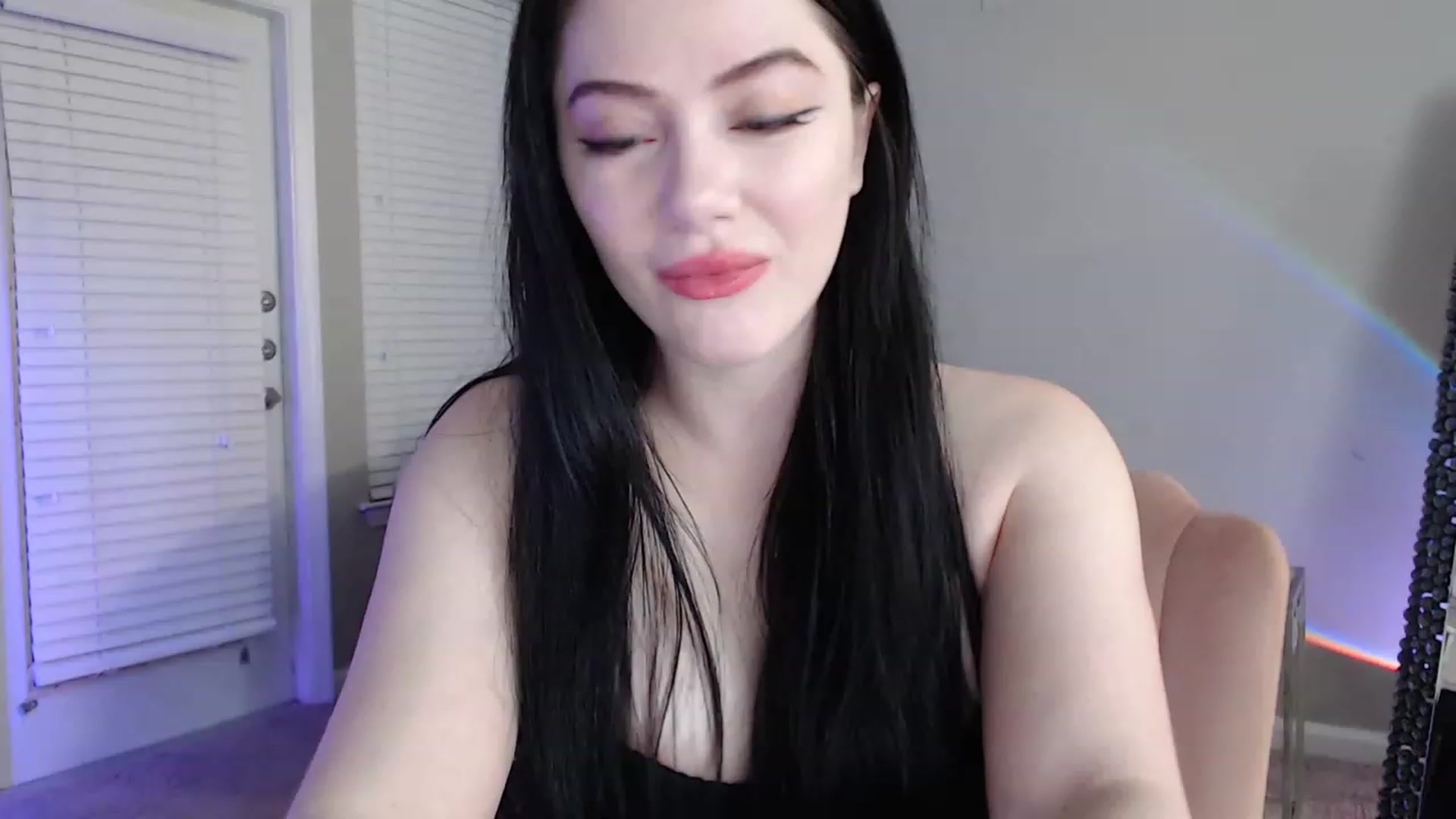 Gallery image thumbnail from Pink_Fawnnn's myfreecams stream on, 08/24/2023, 08:54 image 19 of 20
