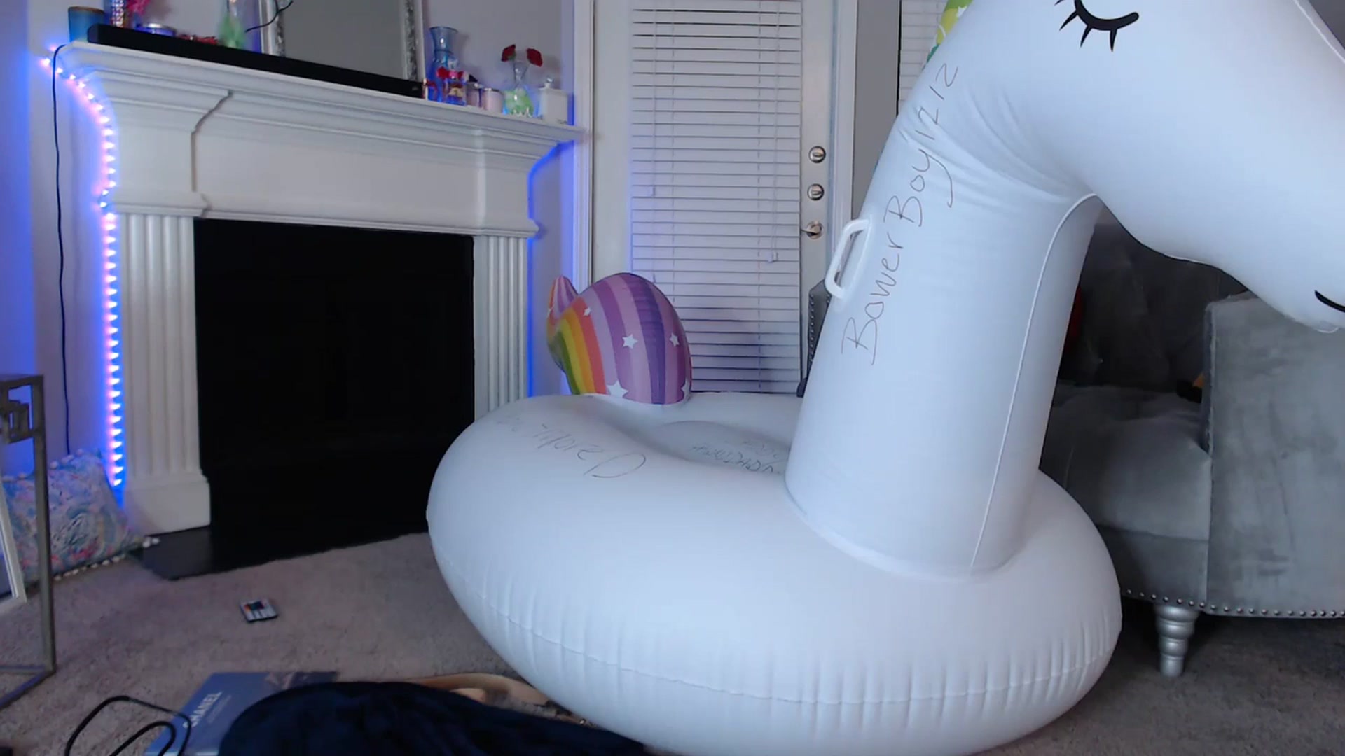 Gallery image thumbnail from Pink_Fawnnn's myfreecams stream on, 09/16/2023, 09:24 image 13 of 20