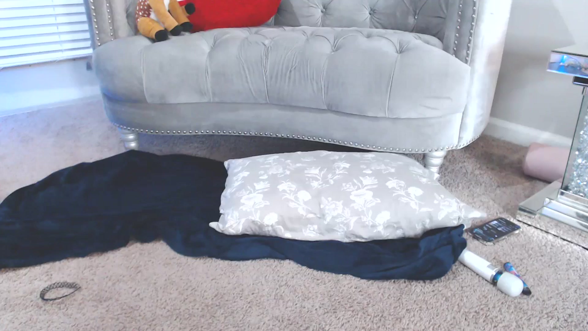Gallery image thumbnail from Pink_Fawnnn's myfreecams stream on, 09/20/2023, 05:56 image 10 of 20