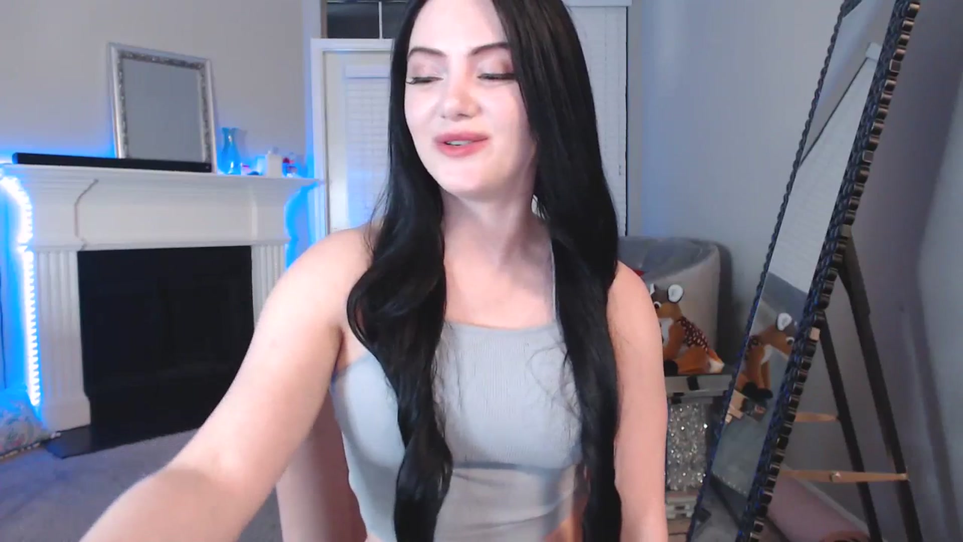 Gallery image thumbnail from Pink_Fawnnn's myfreecams stream on, 09/24/2023, 08:53 image 12 of 20
