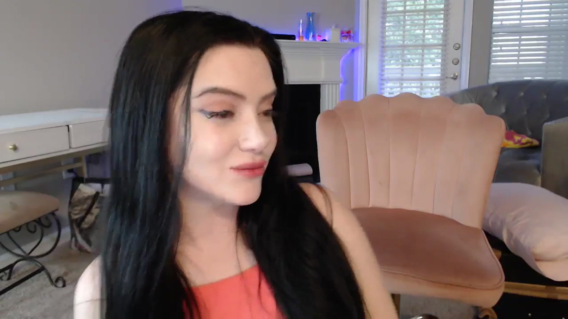 Gallery image thumbnail from Pink_Fawnnn's myfreecams stream on, 09/26/2023, 12:28 image 16 of 20