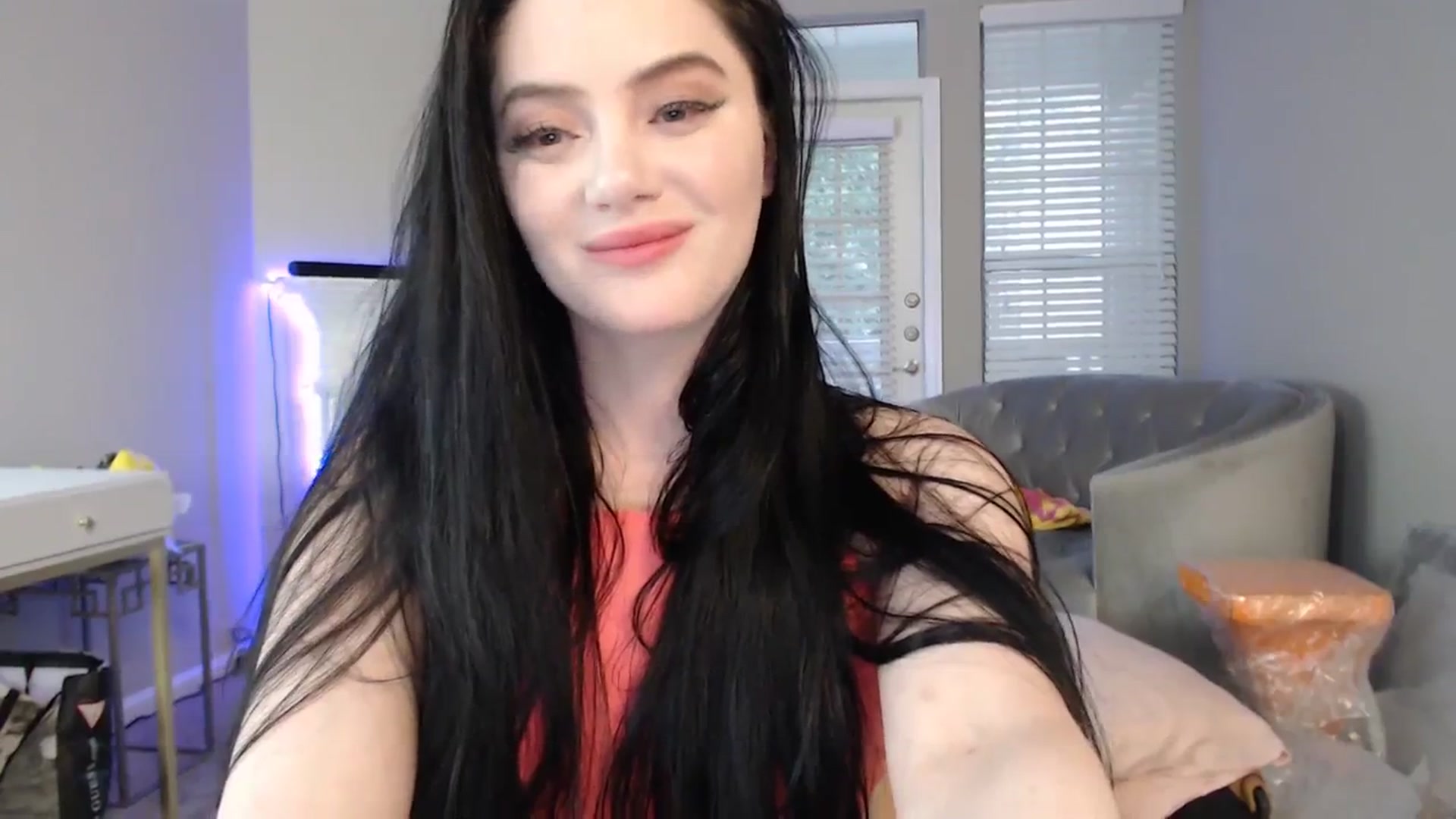 Gallery image thumbnail from Pink_Fawnnn's myfreecams stream on, 09/26/2023, 12:28 image 14 of 20