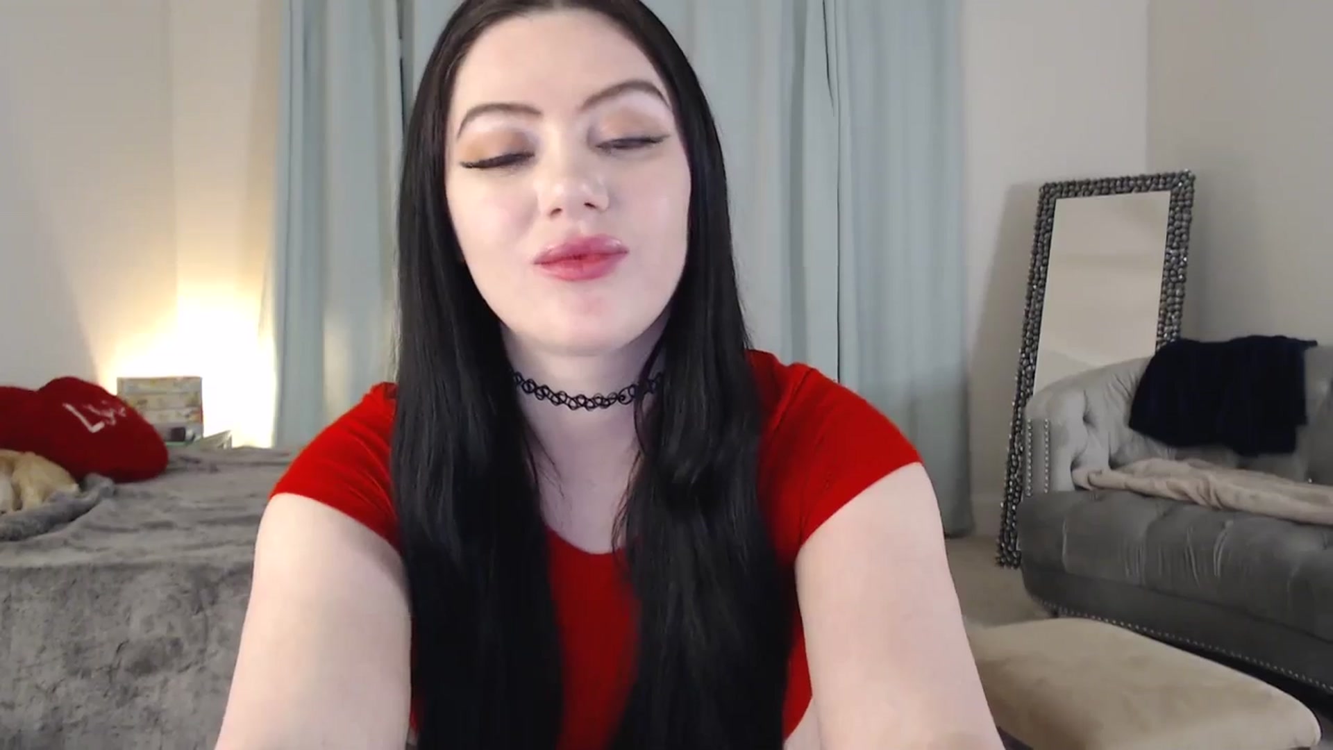 Gallery image thumbnail from Pink_Fawnnn's myfreecams stream on, 12/18/2023, 10:21 image 13 of 20