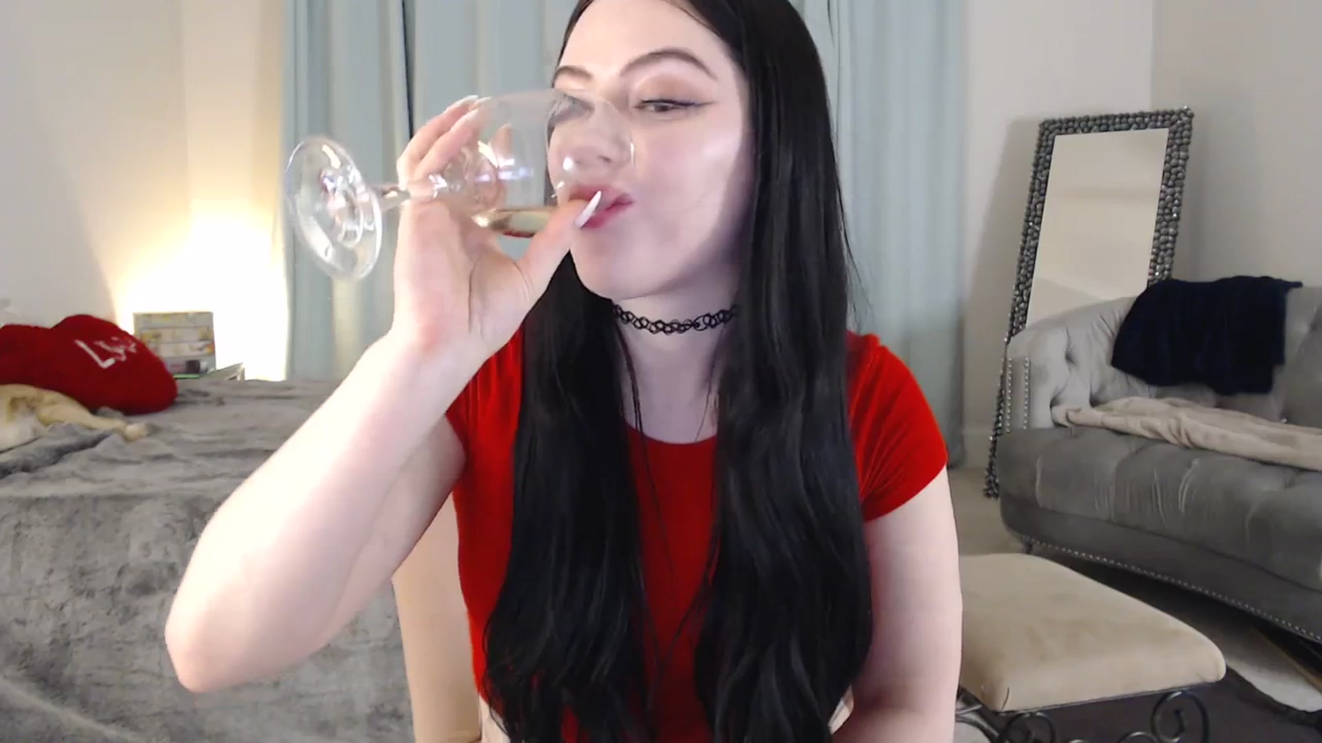 Gallery image thumbnail from Pink_Fawnnn's myfreecams stream on, 12/18/2023, 10:21 image 7 of 20
