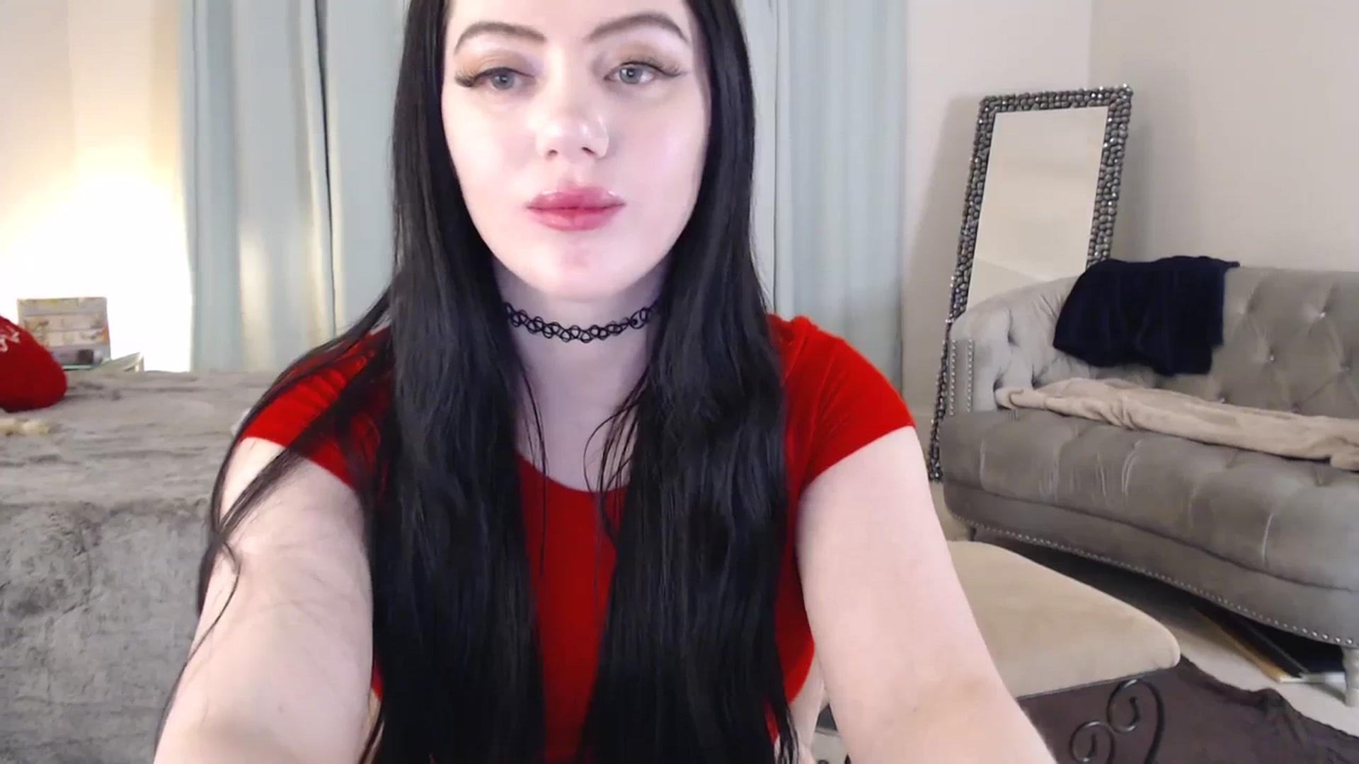 Gallery image thumbnail from Pink_Fawnnn's myfreecams stream on, 12/18/2023, 10:21 image 2 of 20