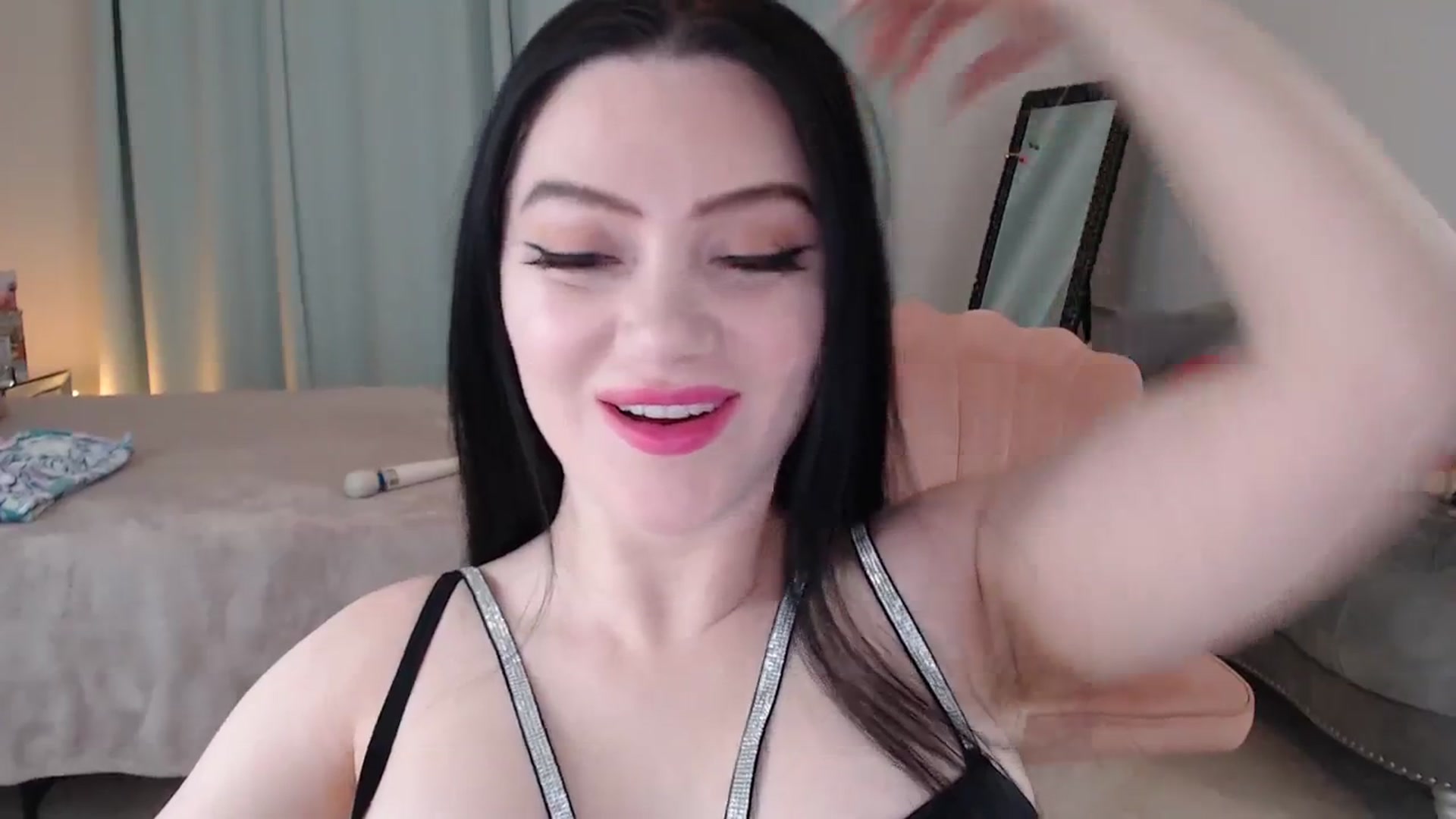 Gallery image thumbnail from Pink_Fawnnn's myfreecams stream on, 02/17/2024, 10:41 image 20 of 20
