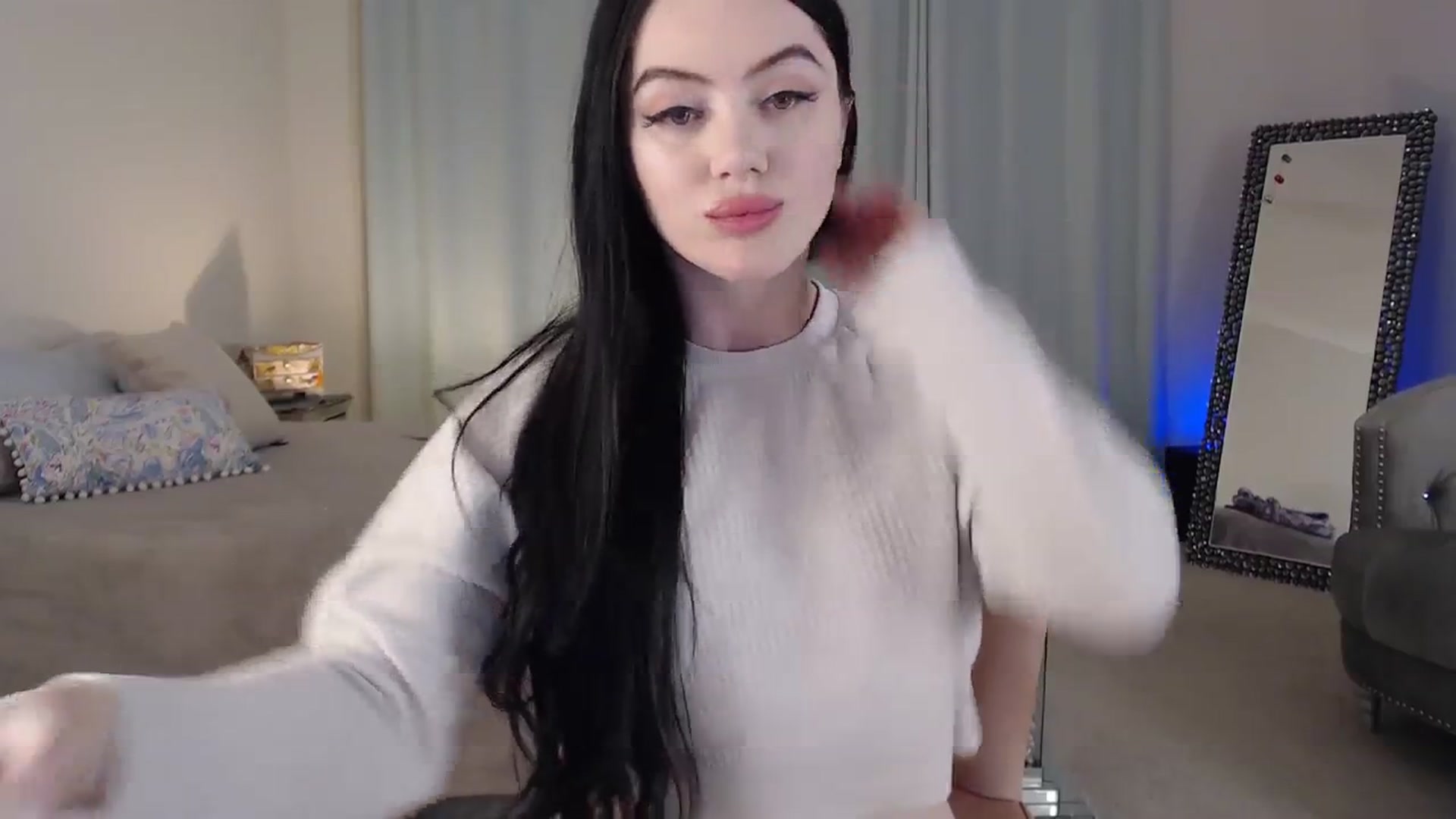 Gallery image thumbnail from Pink_Fawnnn's myfreecams stream on, 03/22/2024, 07:30 image 9 of 20