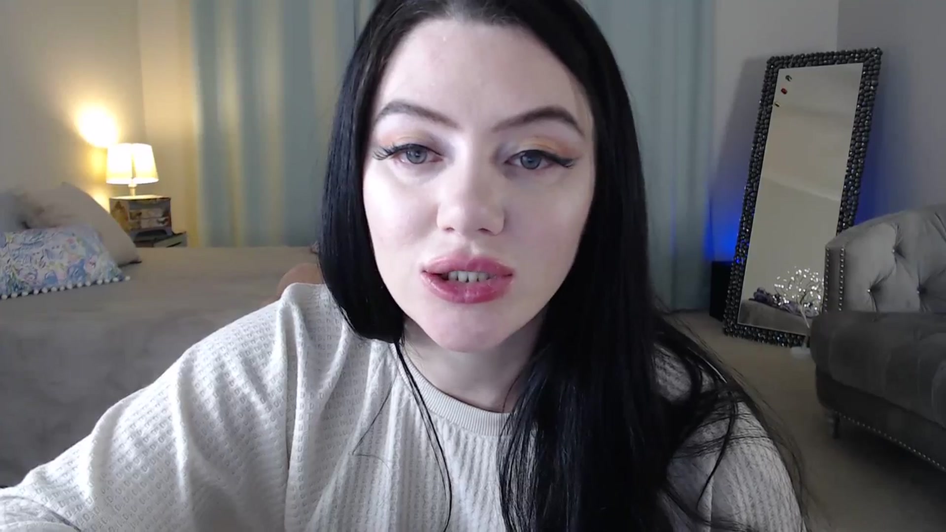 Gallery image thumbnail from Pink_Fawnnn's myfreecams stream on, 03/22/2024, 07:30 image 17 of 20