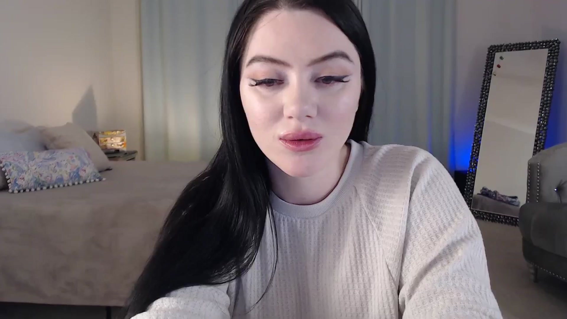 Gallery image thumbnail from Pink_Fawnnn's myfreecams stream on, 03/22/2024, 07:30 image 12 of 20