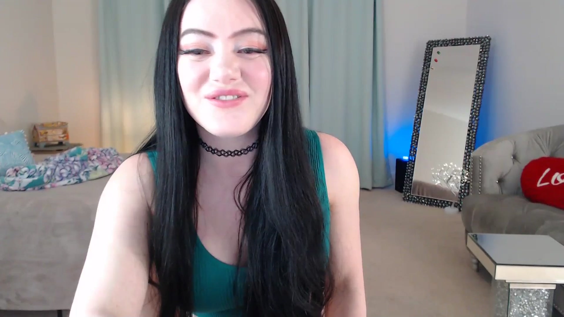 Gallery image thumbnail from Pink_Fawnnn's myfreecams stream on, 03/24/2024, 09:13 image 11 of 20