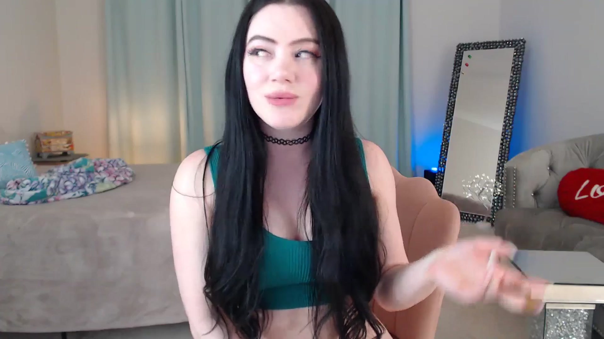 Gallery image thumbnail from Pink_Fawnnn's myfreecams stream on, 03/24/2024, 09:13 image 9 of 20