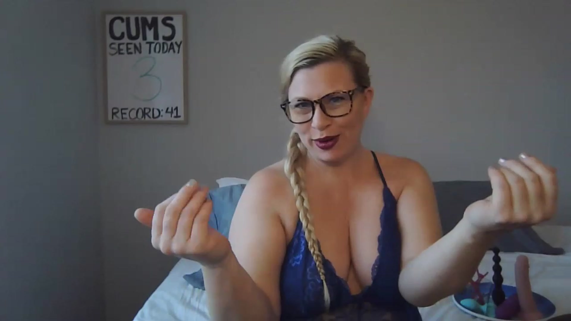 Gallery image thumbnail from Pink_Stardust's myfreecams stream on, 11/23/2022, 18:27 image 4 of 20