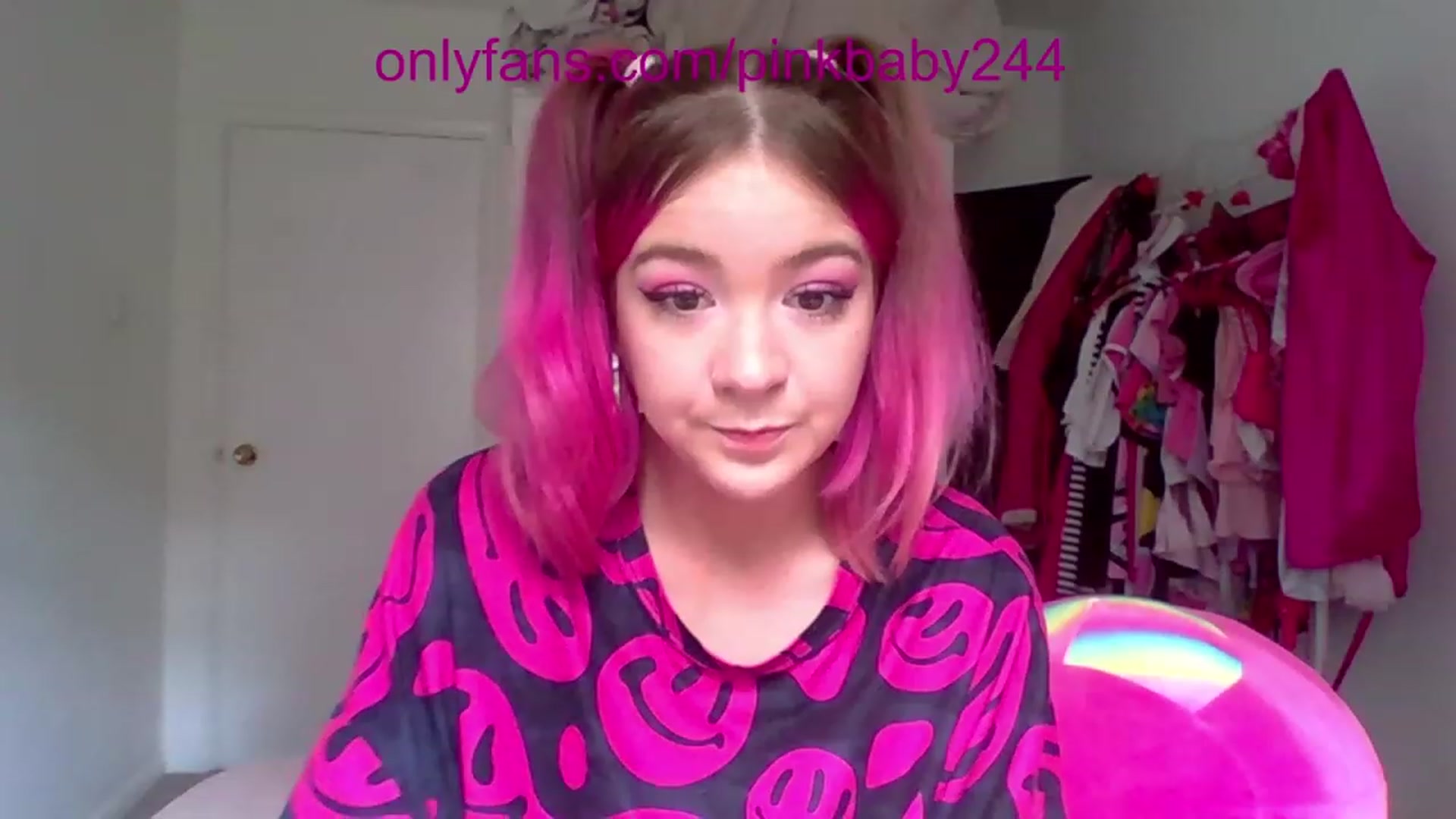 Gallery image thumbnail from Pinkbaby244's myfreecams stream on, 07/10/2023, 14:53 image 8 of 20