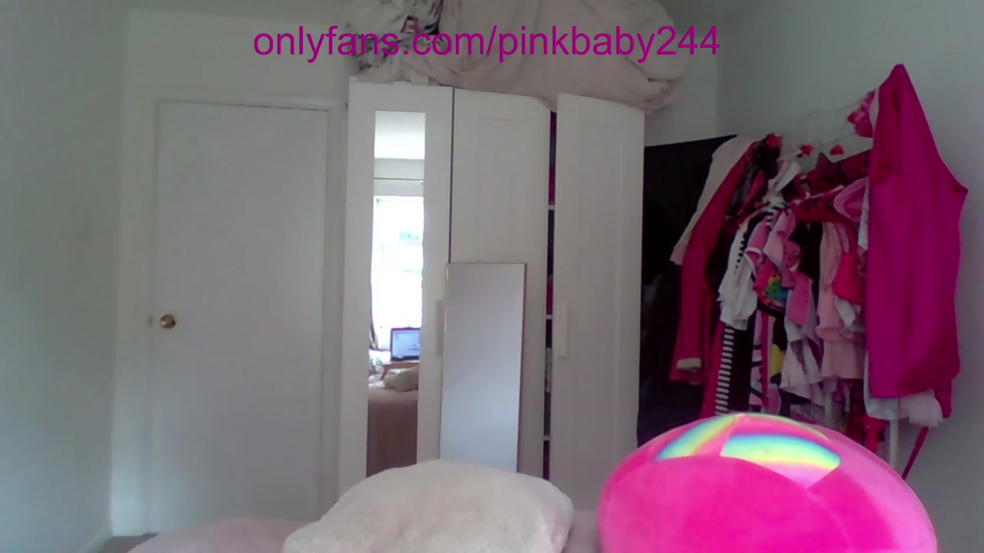 Gallery image thumbnail from Pinkbaby244's myfreecams stream on, 07/10/2023, 14:53 image 10 of 20