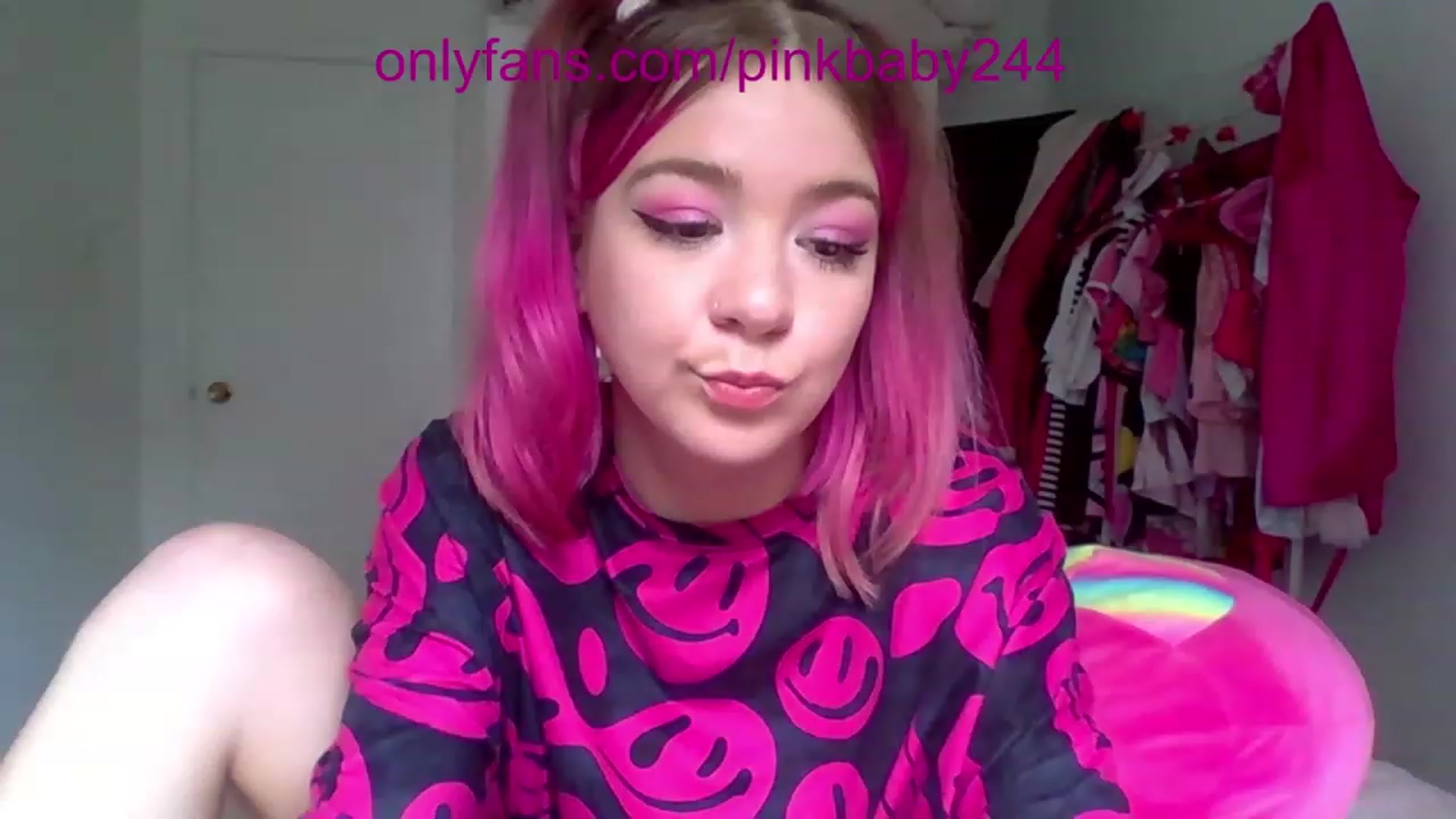 Gallery image thumbnail from Pinkbaby244's myfreecams stream on, 07/10/2023, 14:53 image 14 of 20