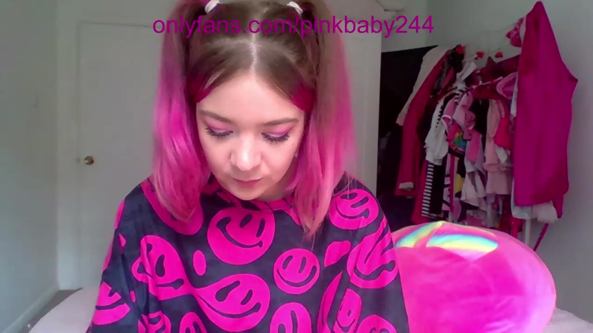 Gallery image thumbnail from Pinkbaby244's myfreecams stream on, 07/10/2023, 14:53 image 16 of 20