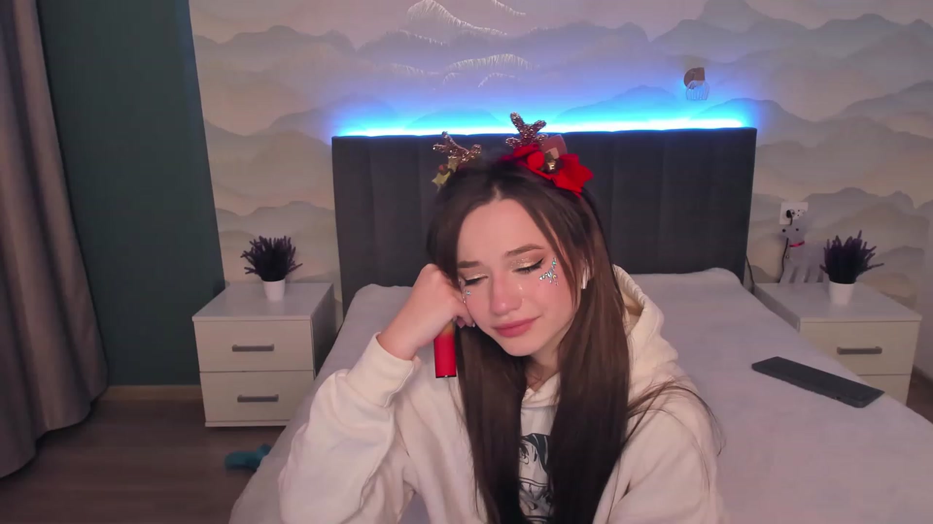 Gallery image thumbnail from Pinkgold_'s myfreecams stream on, 01/01/2023, 03:41 image 10 of 20
