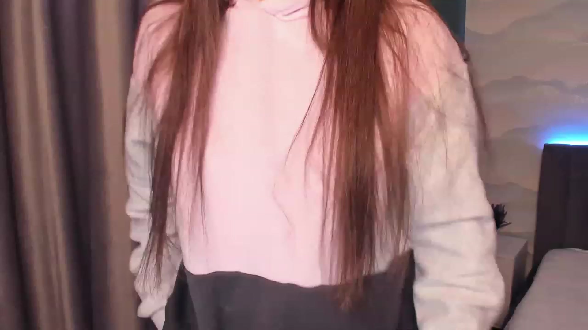 Gallery image thumbnail from Pinkgold_'s myfreecams stream on, 01/01/2023, 23:11 image 19 of 20