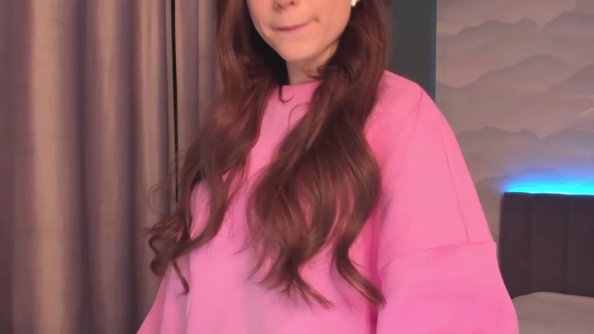 Gallery image thumbnail from Pinkgold_'s myfreecams stream on, 01/05/2023, 22:39 image 10 of 20