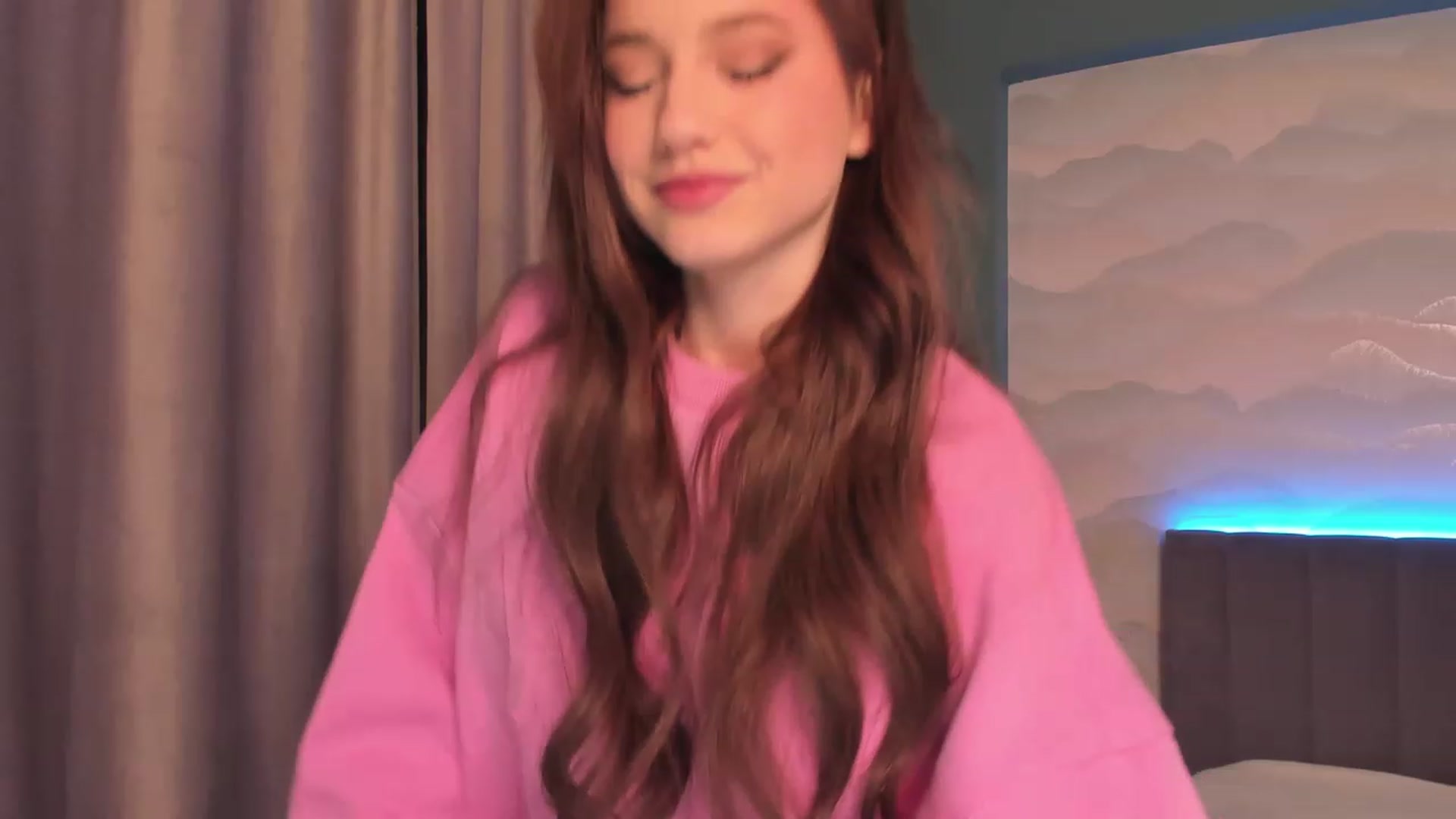 Gallery image thumbnail from Pinkgold_'s myfreecams stream on, 01/06/2023, 01:48 image 15 of 20