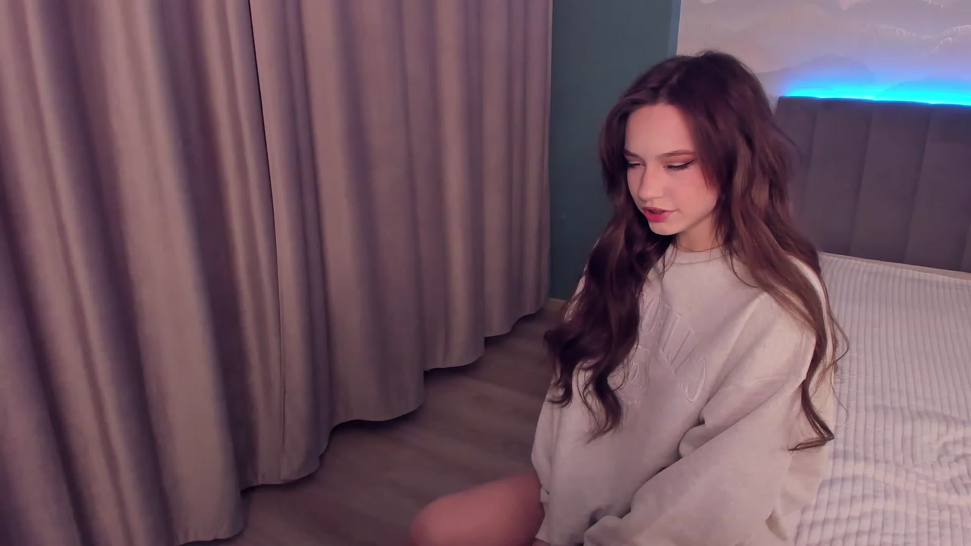 Gallery image thumbnail from Pinkgold_'s myfreecams stream on, 01/07/2023, 22:53 image 2 of 20