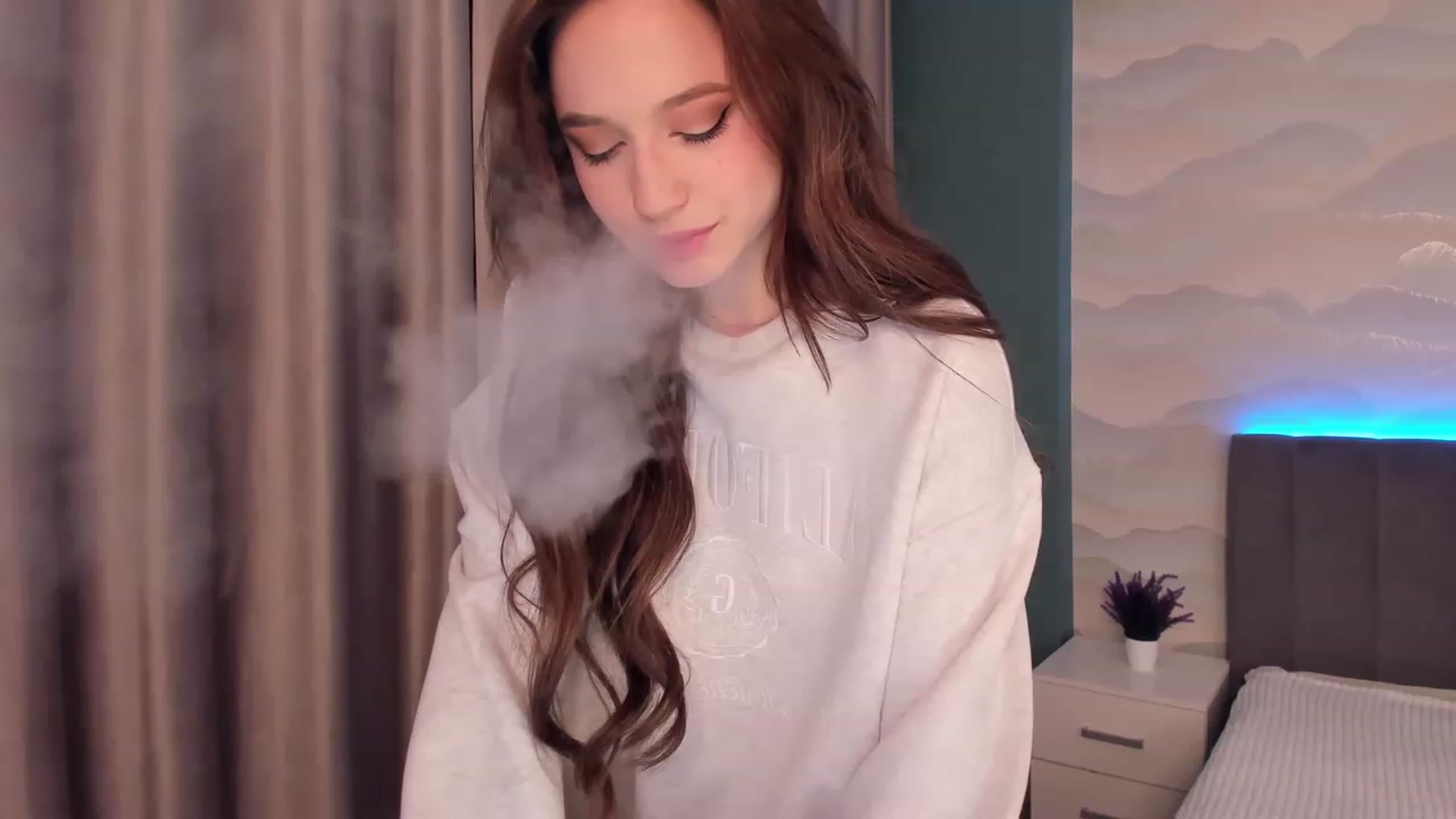 Gallery image thumbnail from Pinkgold_'s myfreecams stream on, 01/08/2023, 04:14 image 15 of 20