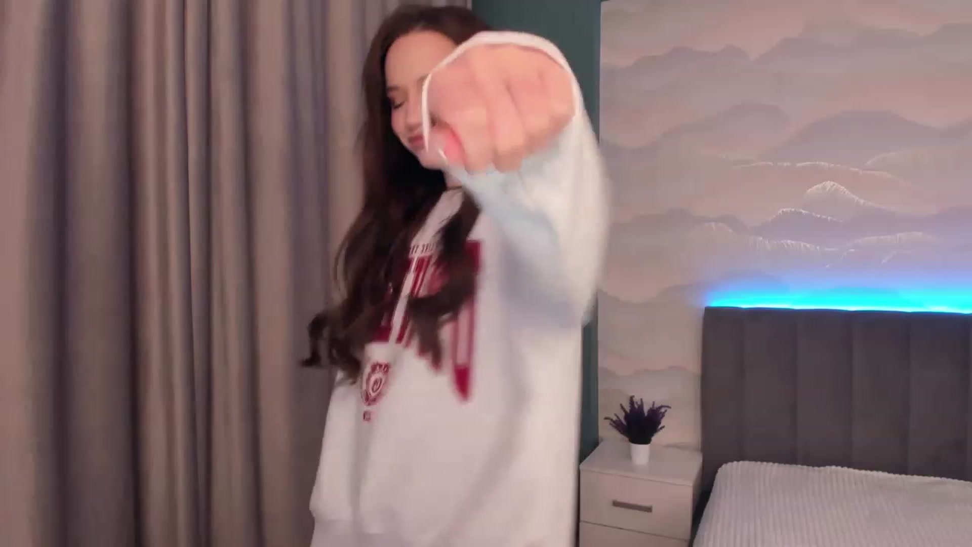 Gallery image thumbnail from Pinkgold_'s myfreecams stream on, 01/13/2023, 01:20 image 19 of 20