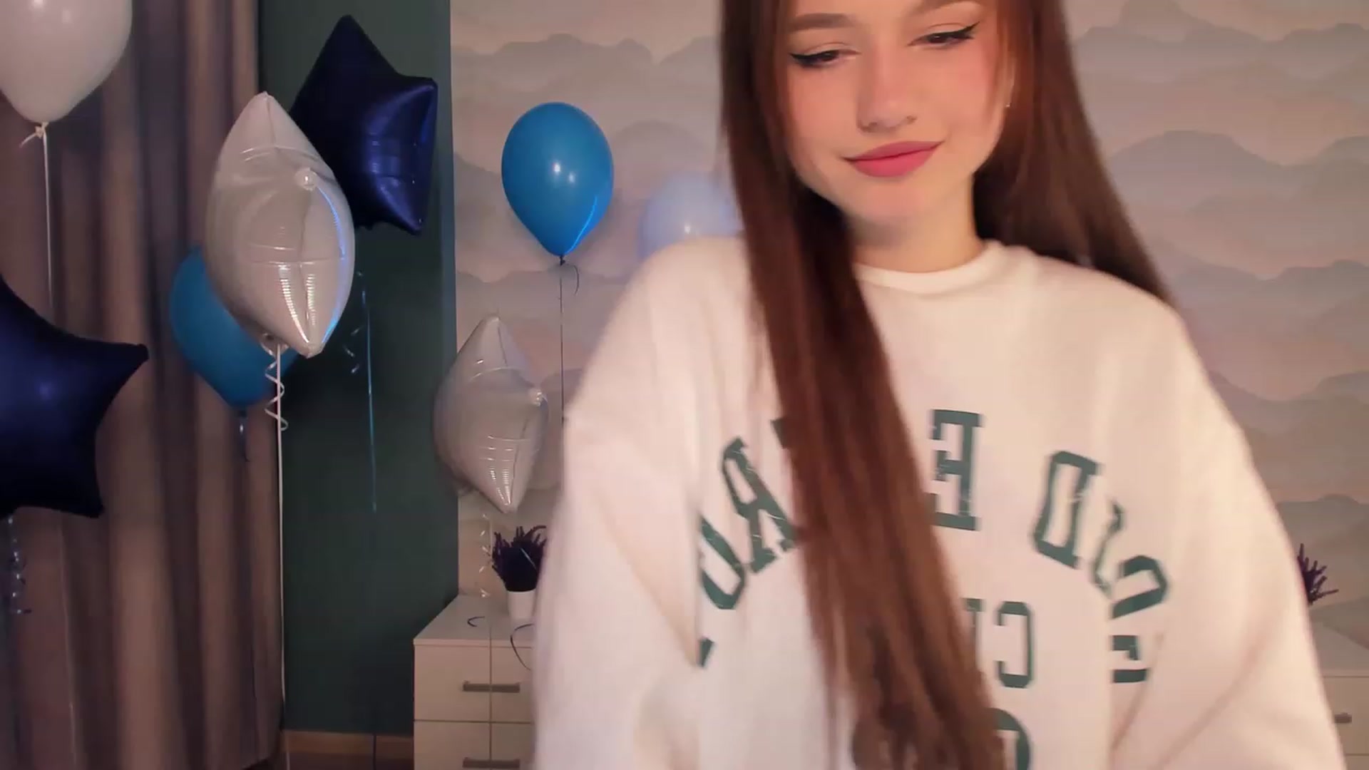 Gallery image thumbnail from Pinkgold_'s myfreecams stream on, 01/16/2023, 03:11 image 3 of 20